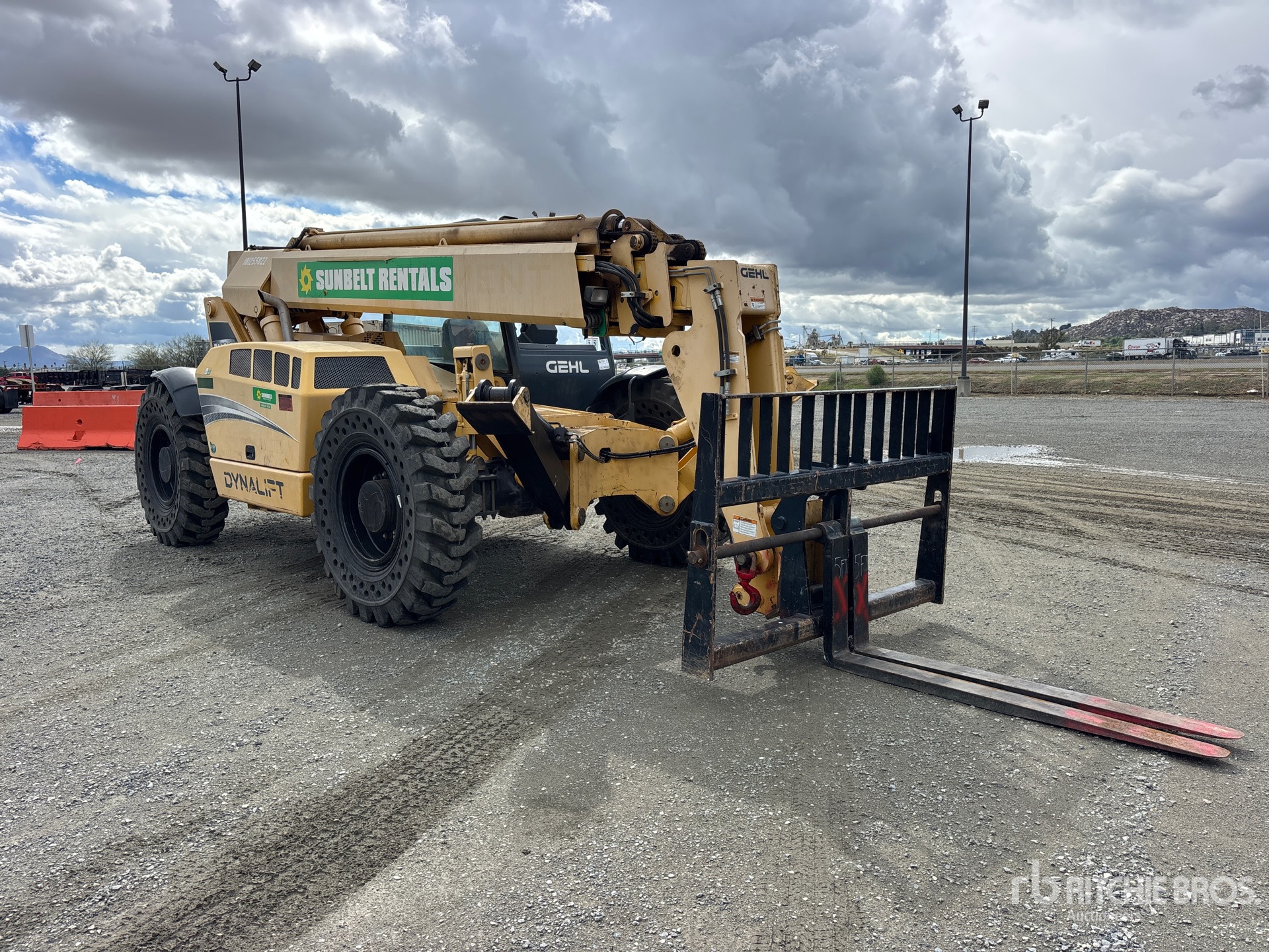 2018 Gehl DL12-55