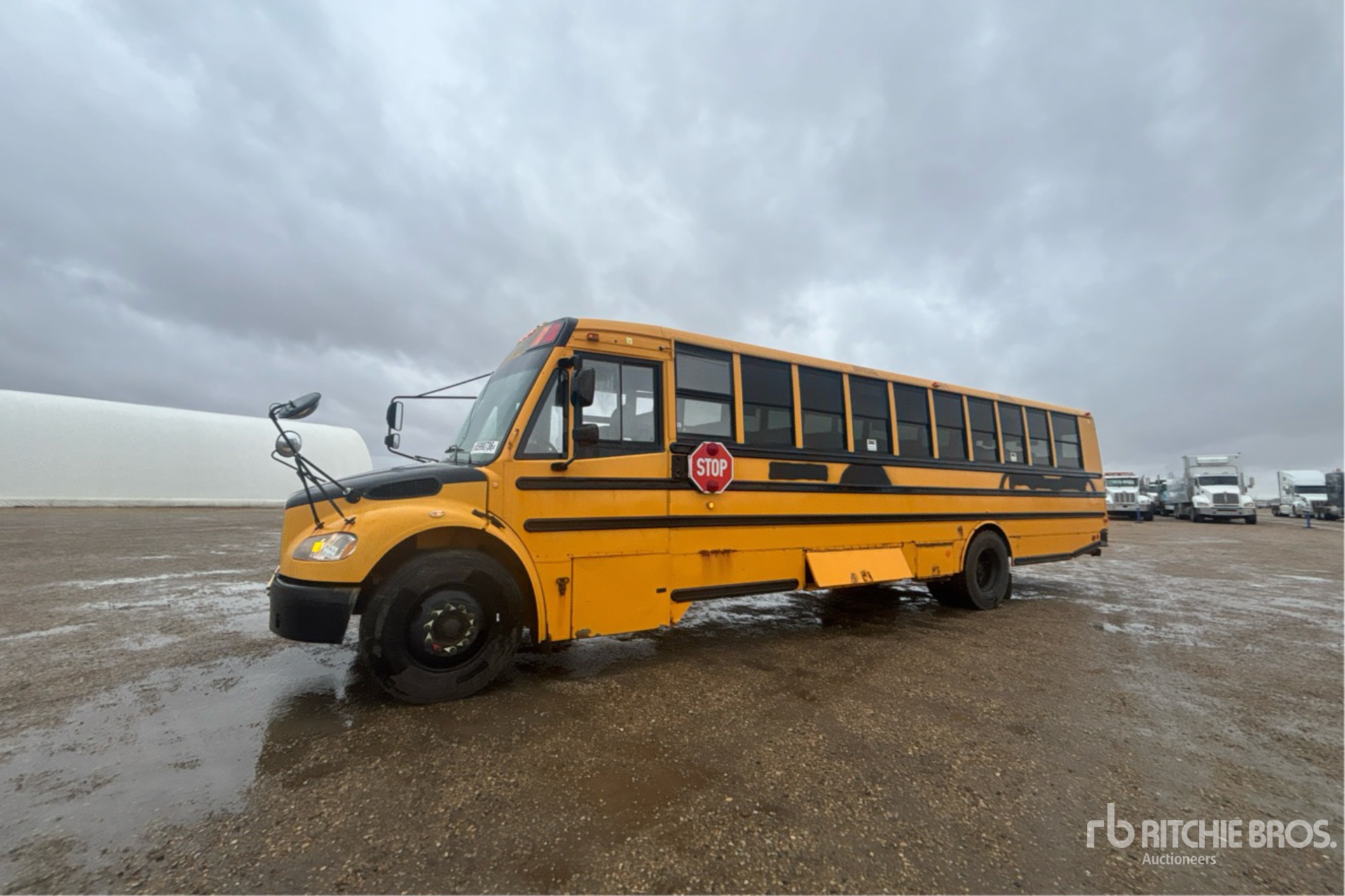 2011 Thomas 4X2 70-SEAT SCHOOL