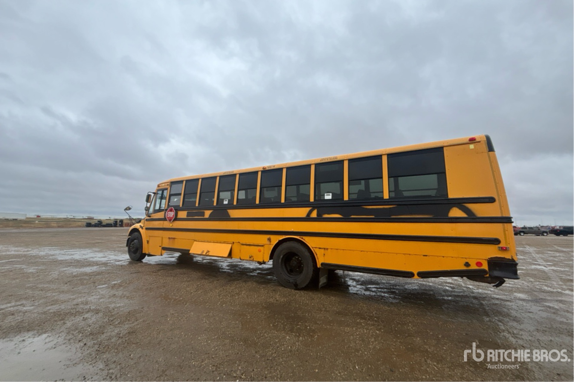 2011 Thomas 4X2 70-SEAT SCHOOL