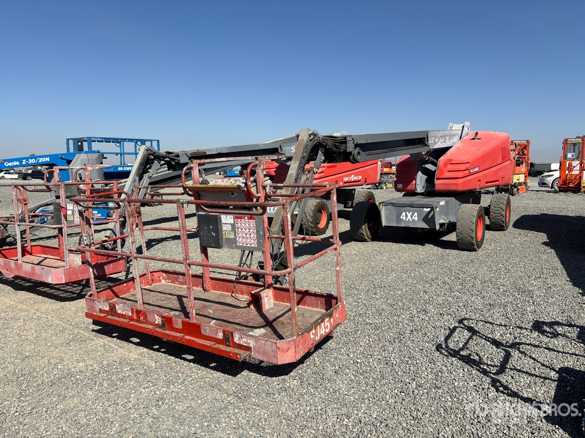 Photo of 2015 Skyjack SJ45T