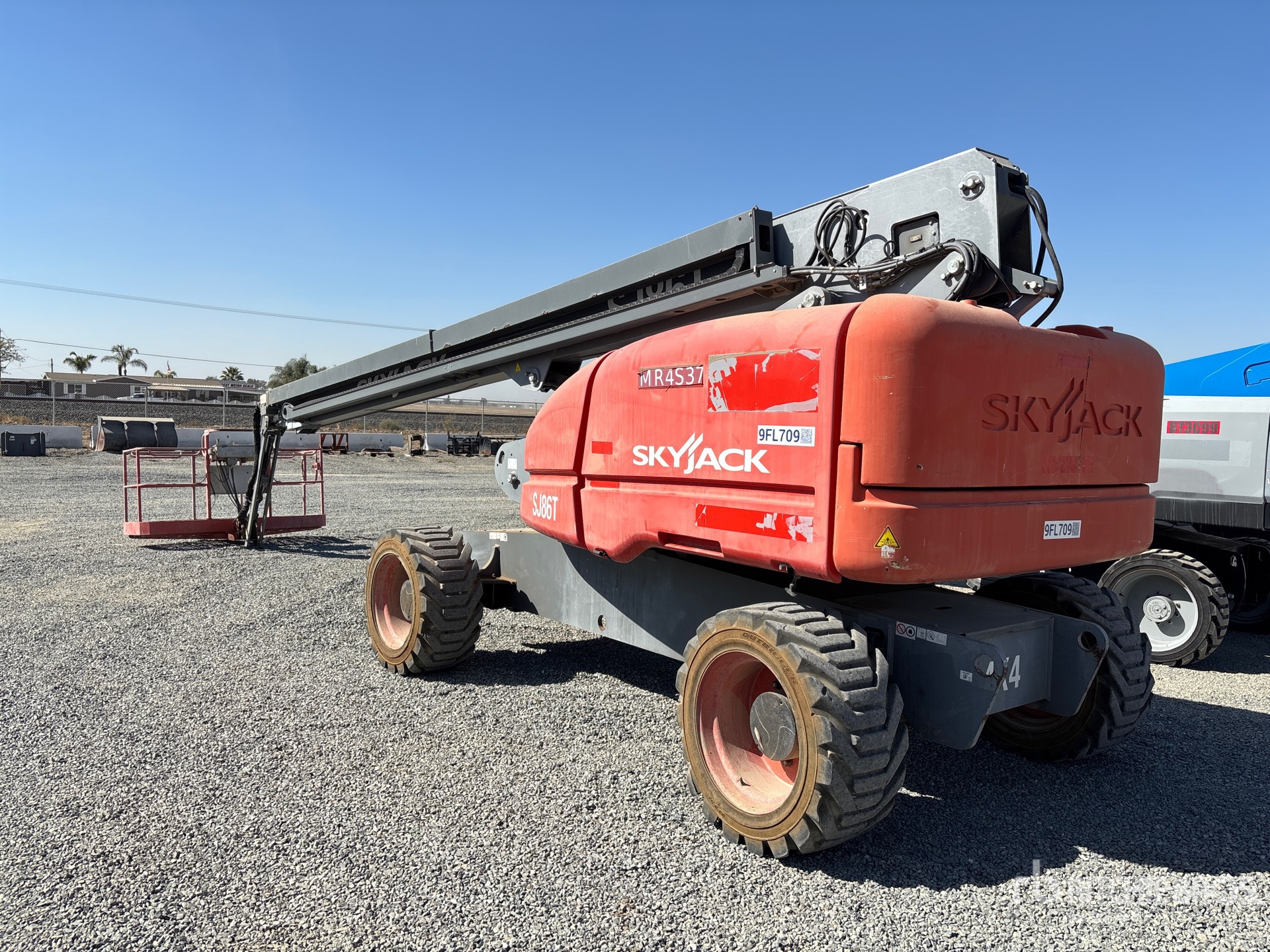 2018 Skyjack SJ86T