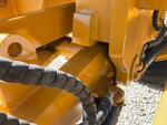 Chassis with Front Axle Oscillating Pin