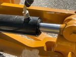 Hydraulics with Wheel Lean Cylinders