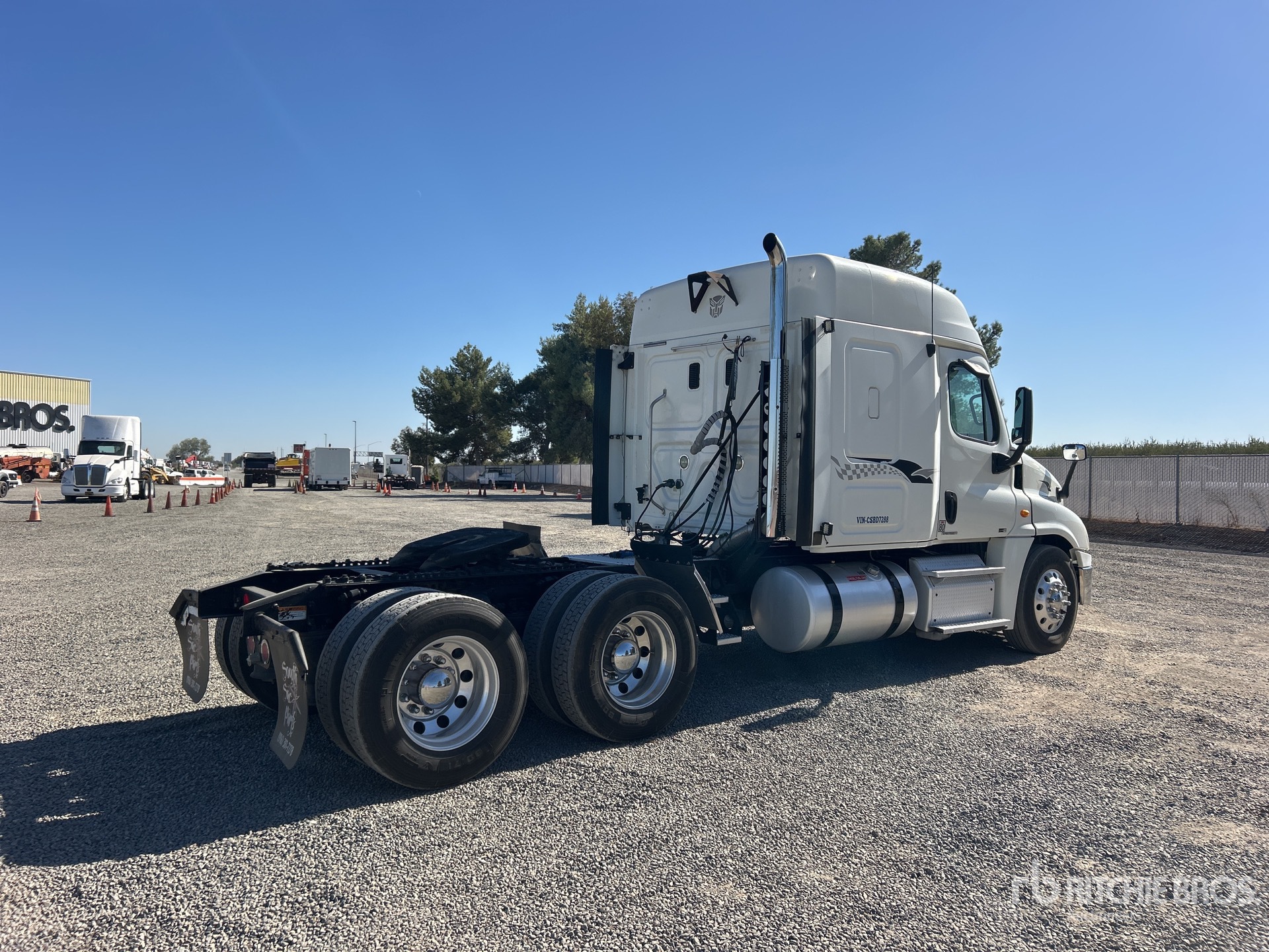 2012 Freightliner CASCADIA 125