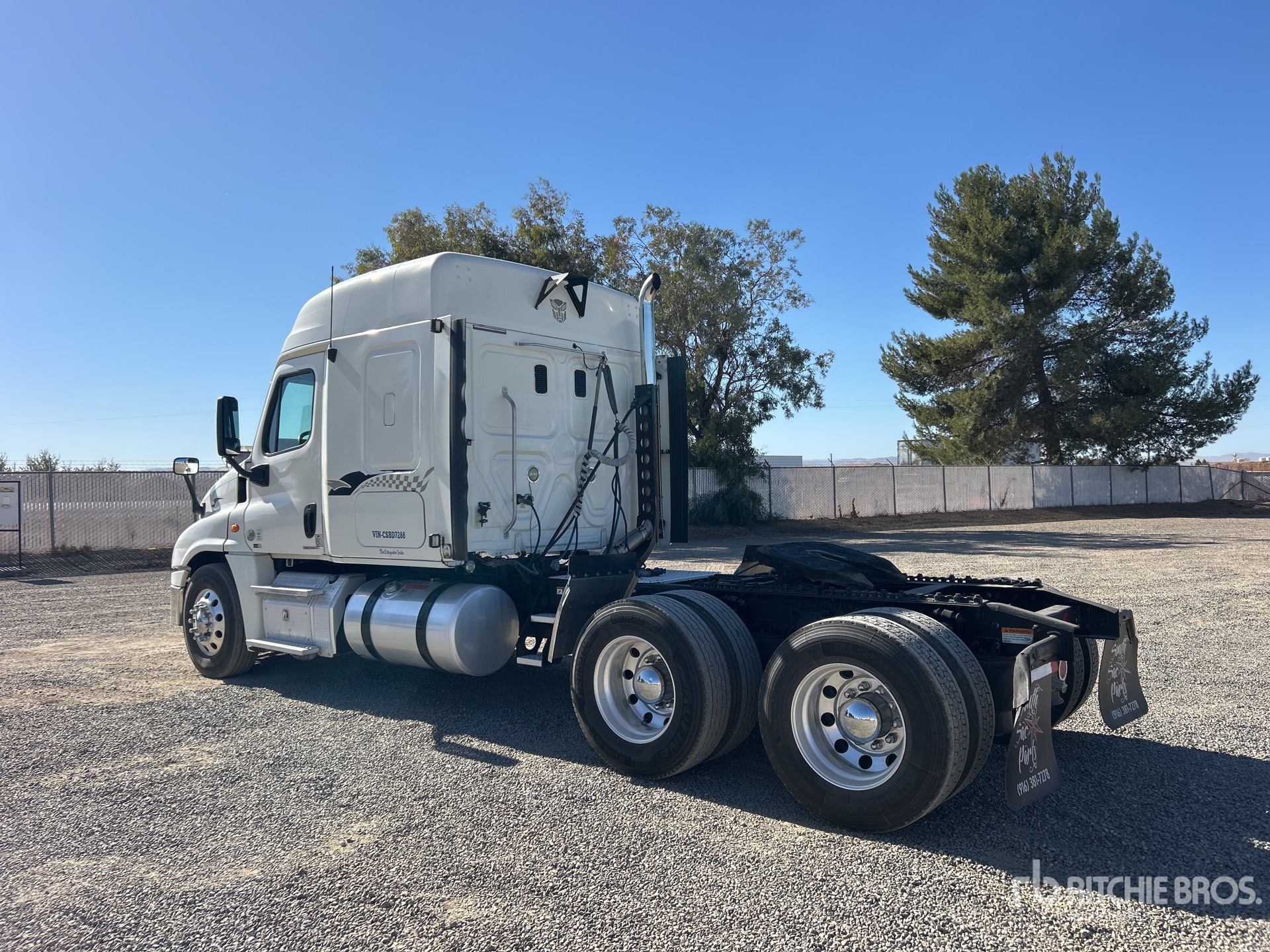 2012 Freightliner CASCADIA 125