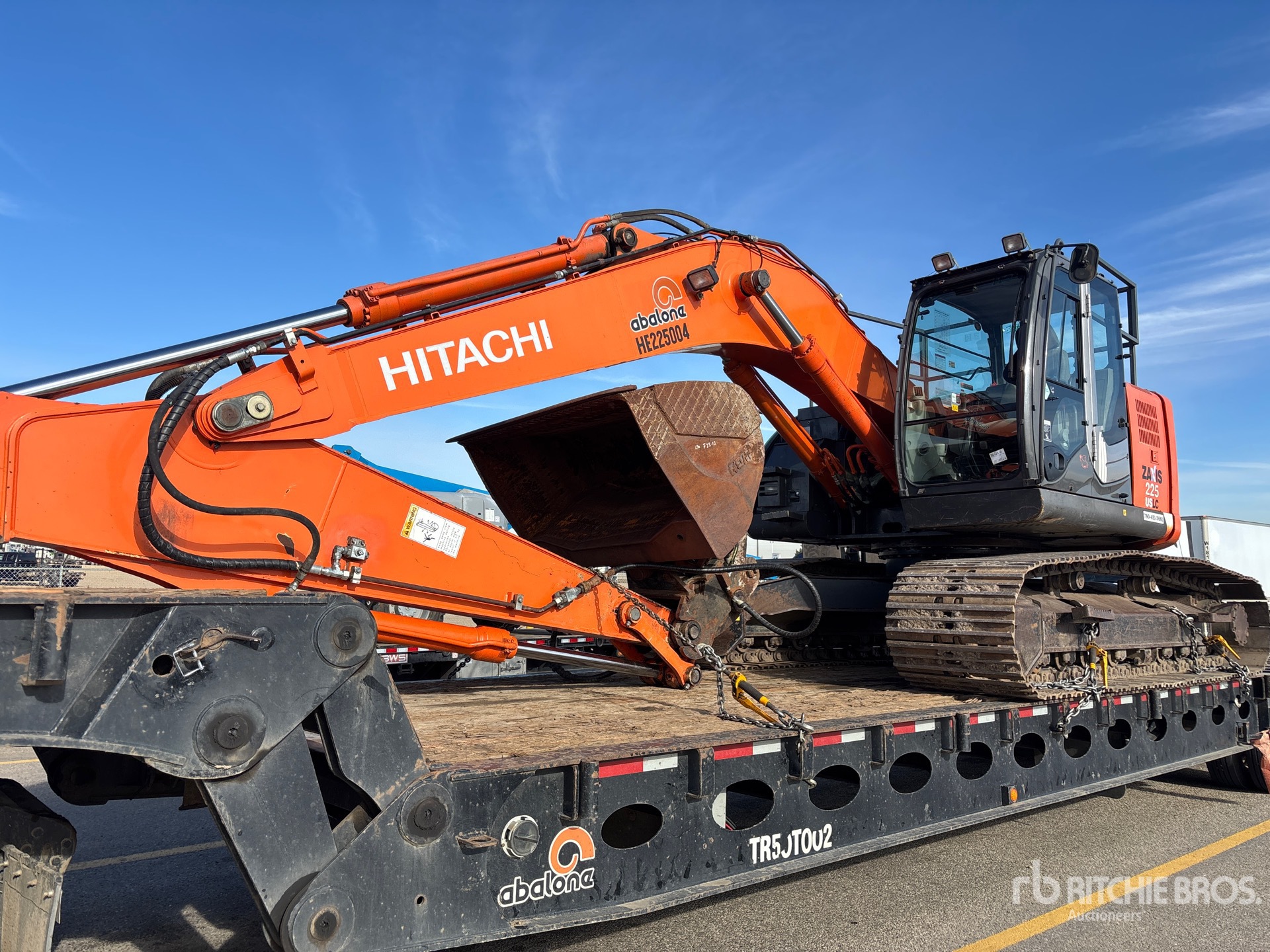 2013 Hitachi ZX225USLC-3