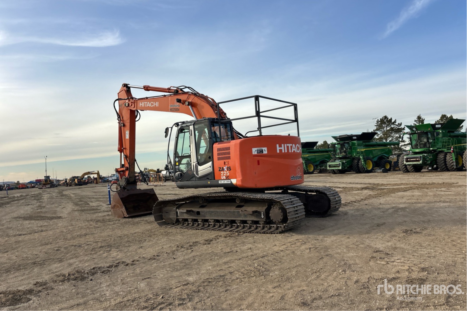 2013 Hitachi ZX225USLC-3