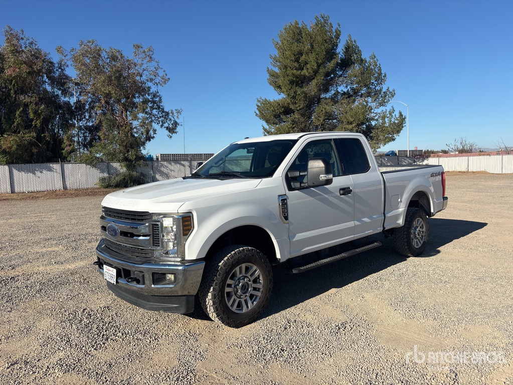 General Appearance with Featured Photo