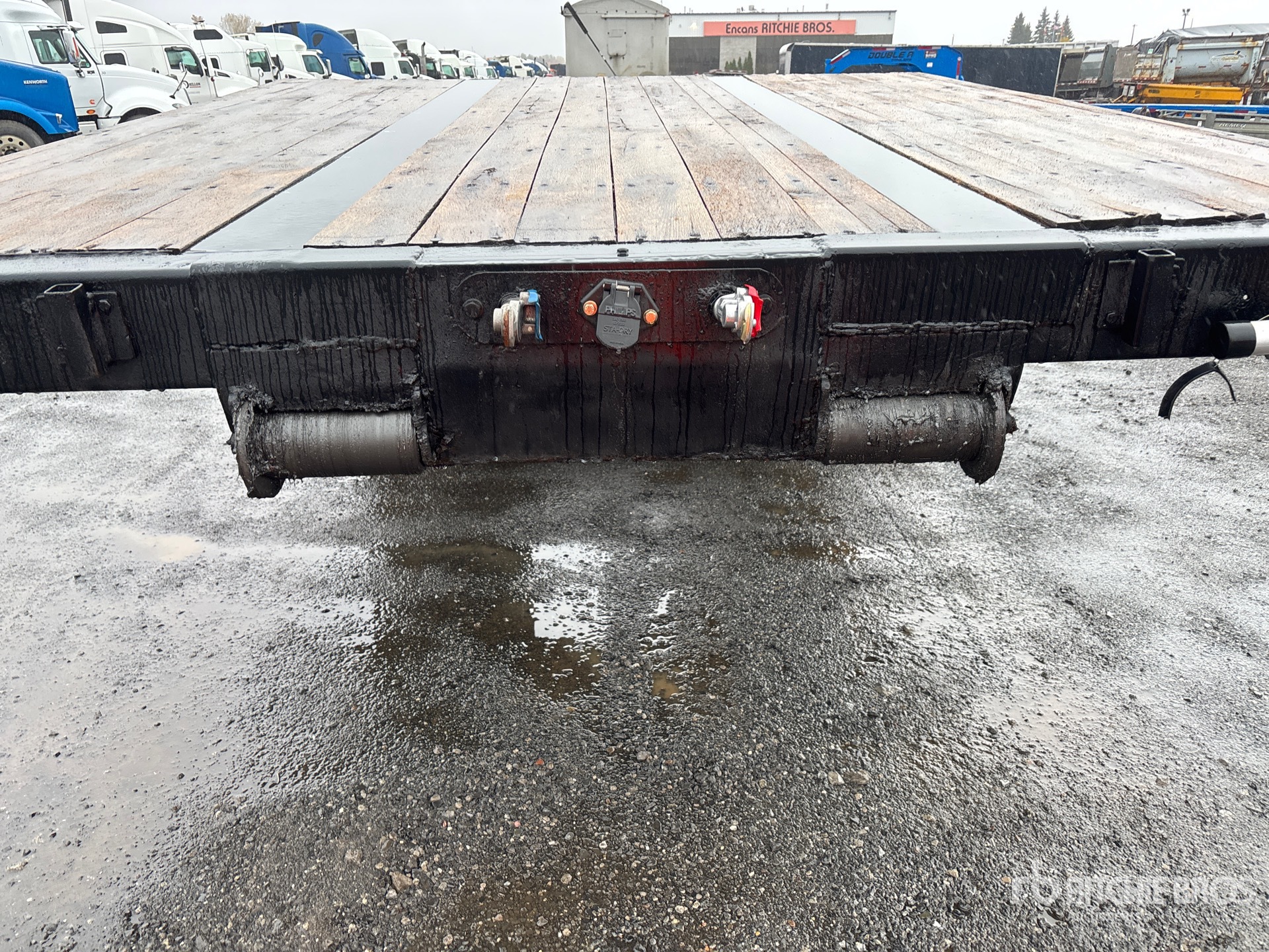 1995 Trail King T/A Removable Gooseneck