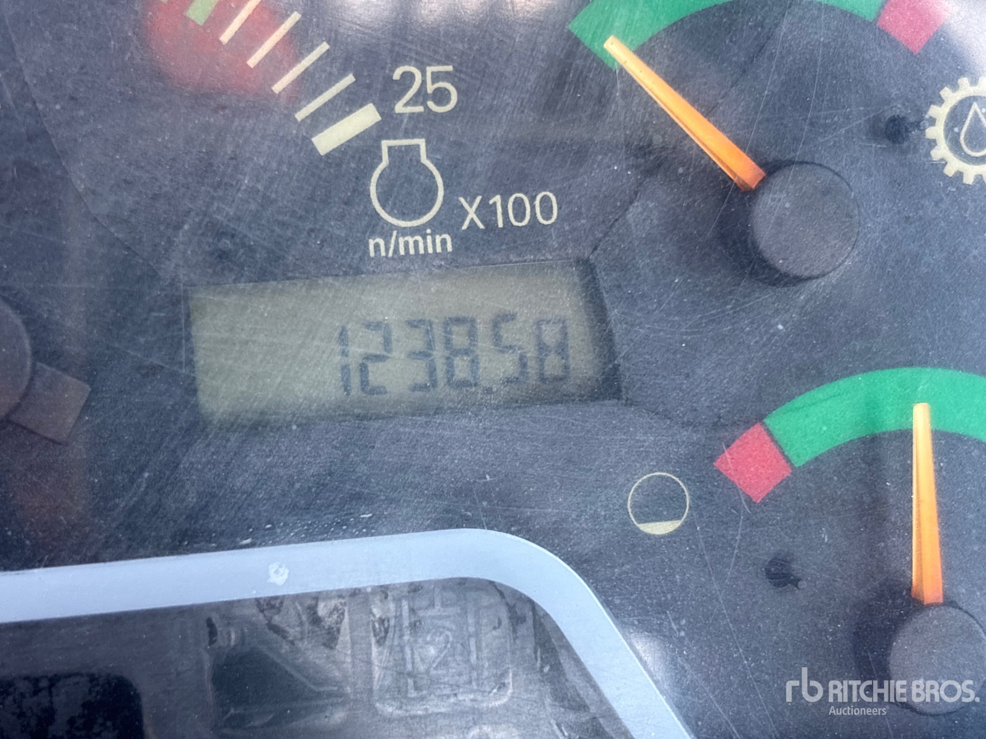 2004 Caterpillar TH560B