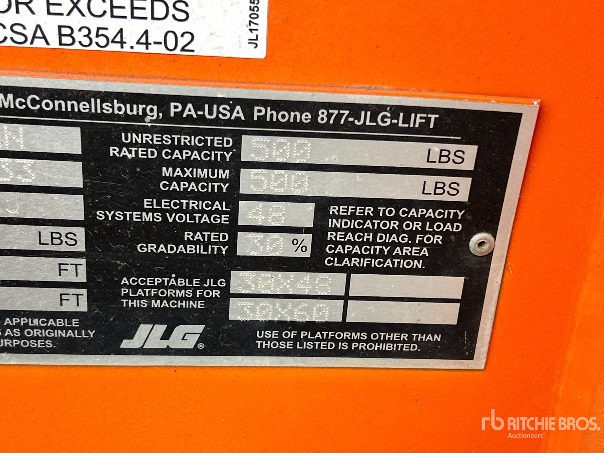 2015 JLG E400AN