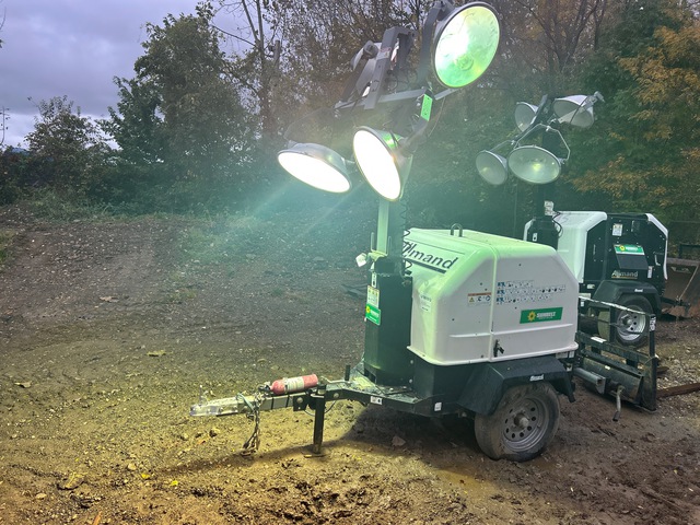 2016 (unverified) Allmand Night-Lite NL5000 8 kW Light Tower