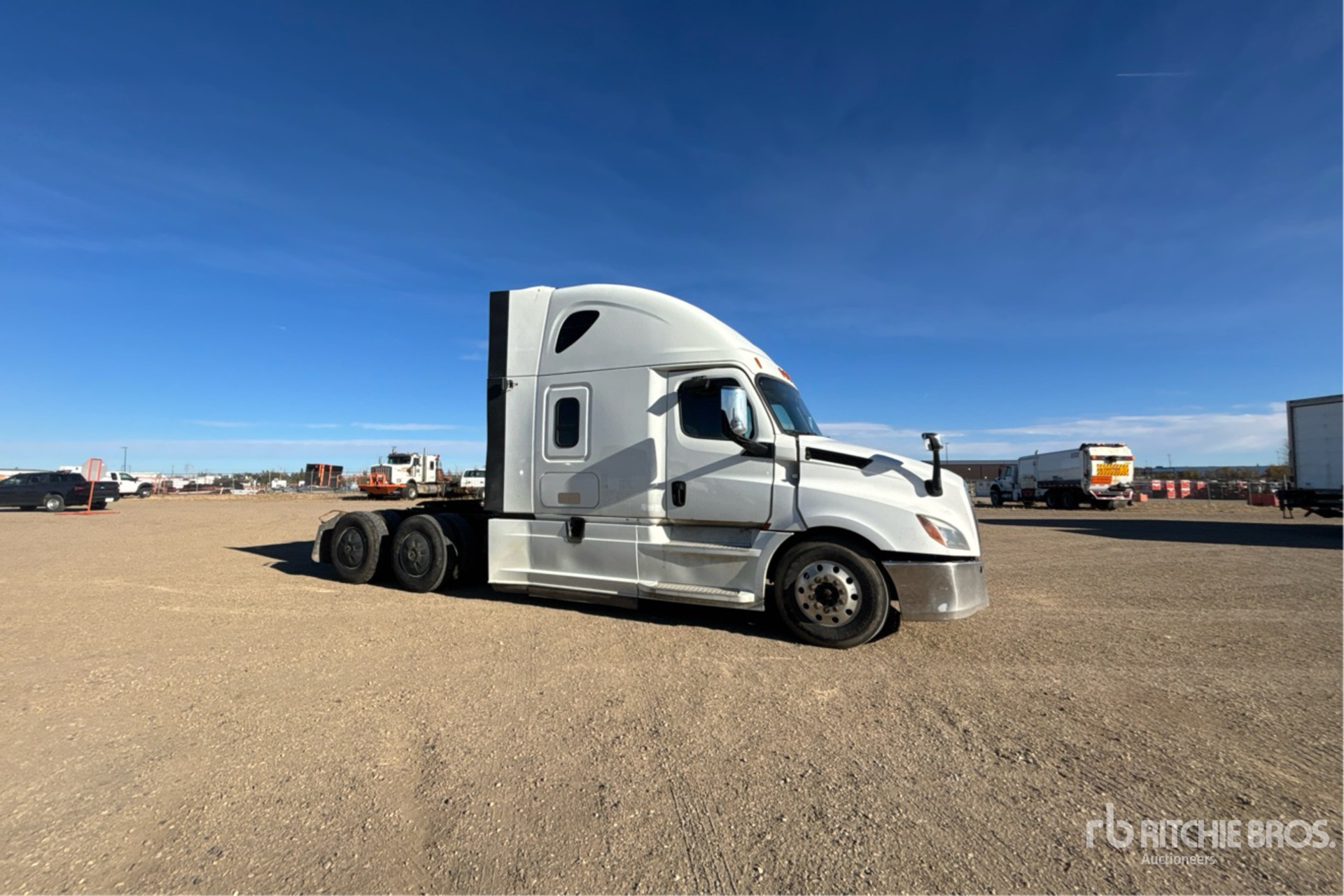 2019 Freightliner CASCADIA 126
