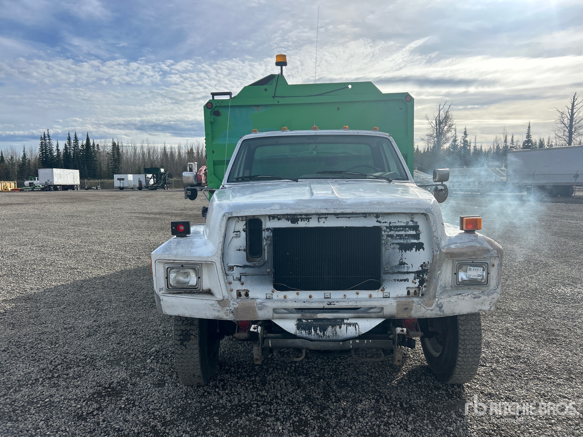 1989 Ford F-700