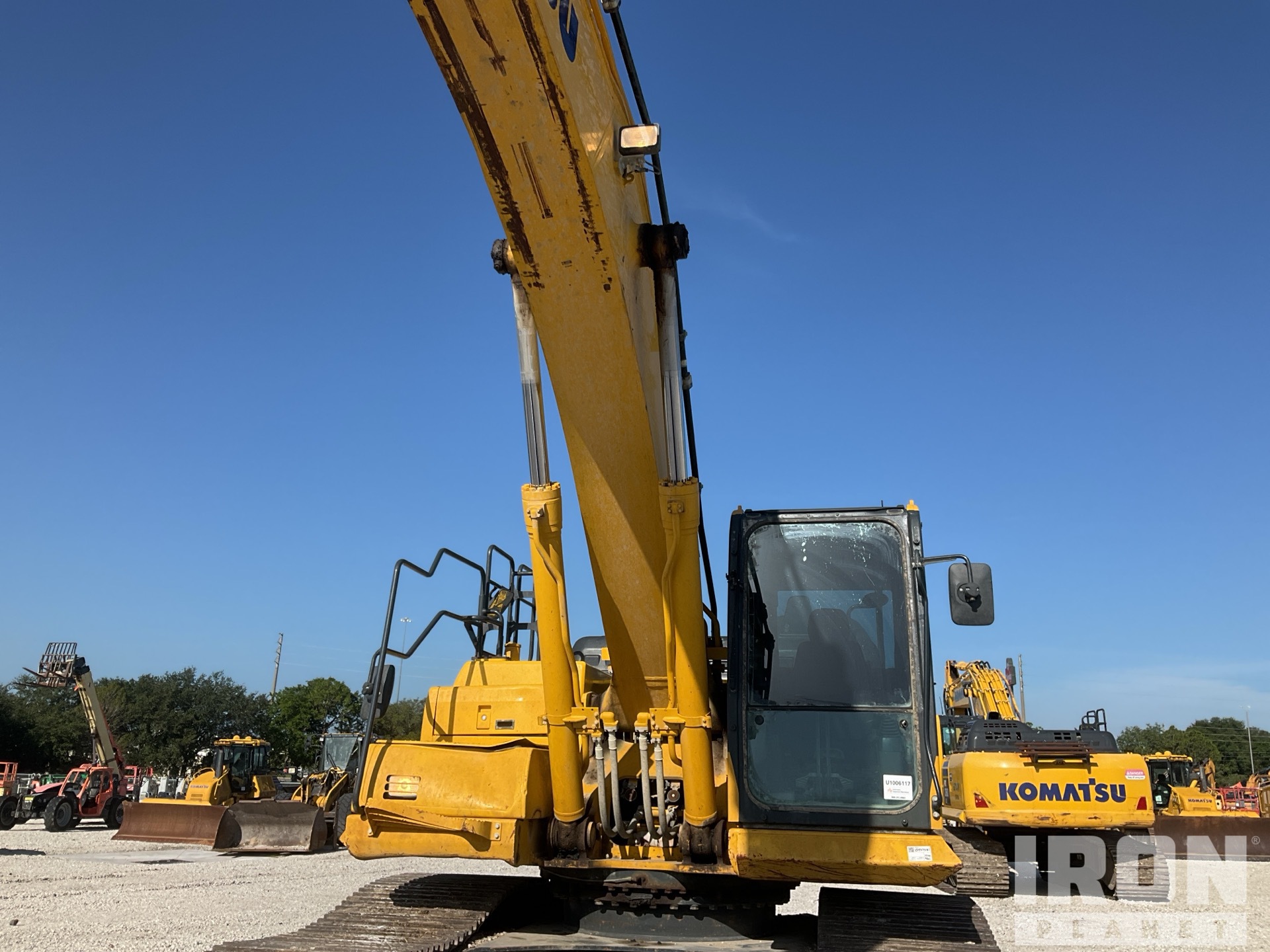 2023 Komatsu PC360LC-11