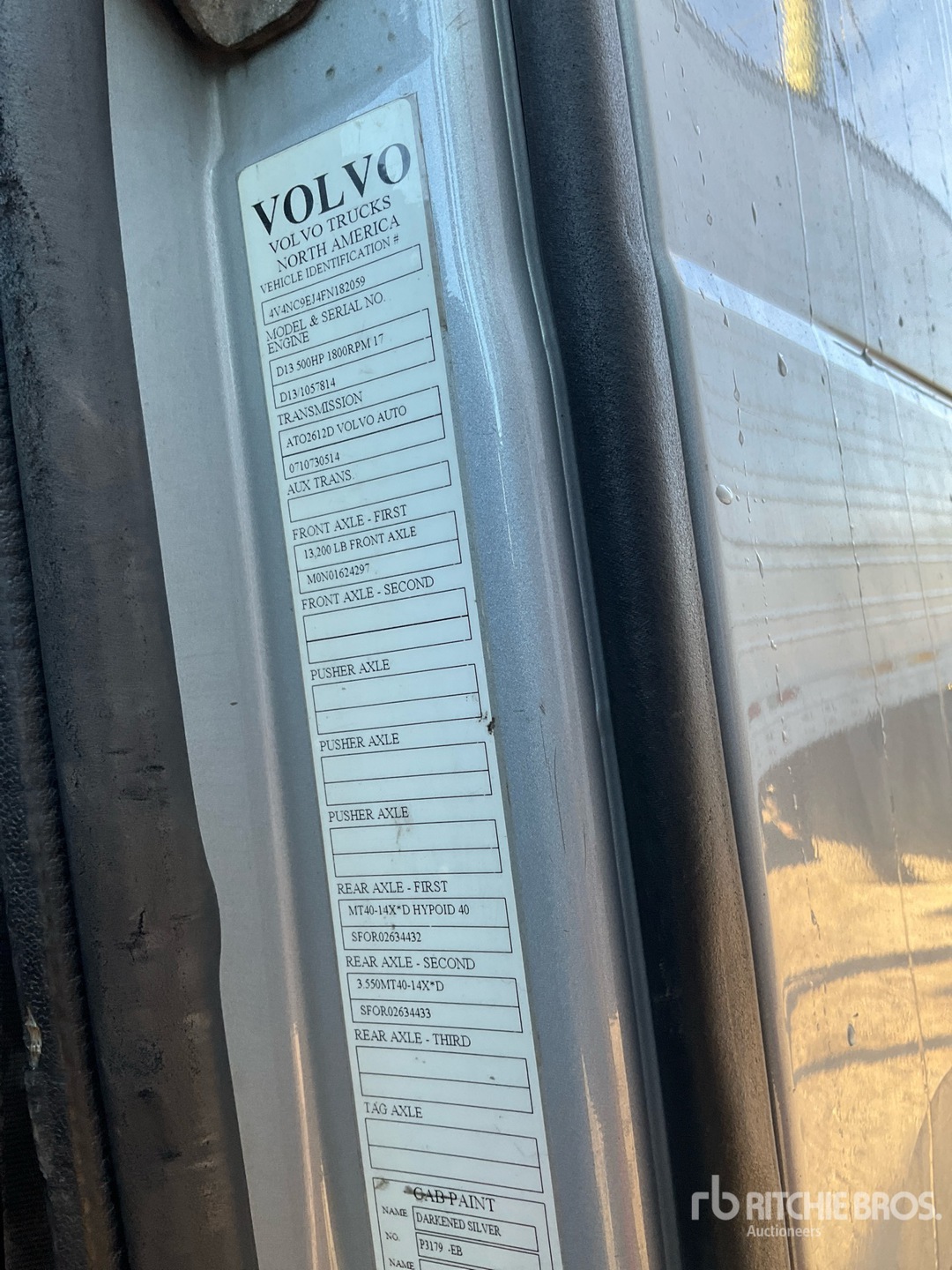 2015 Volvo VNL