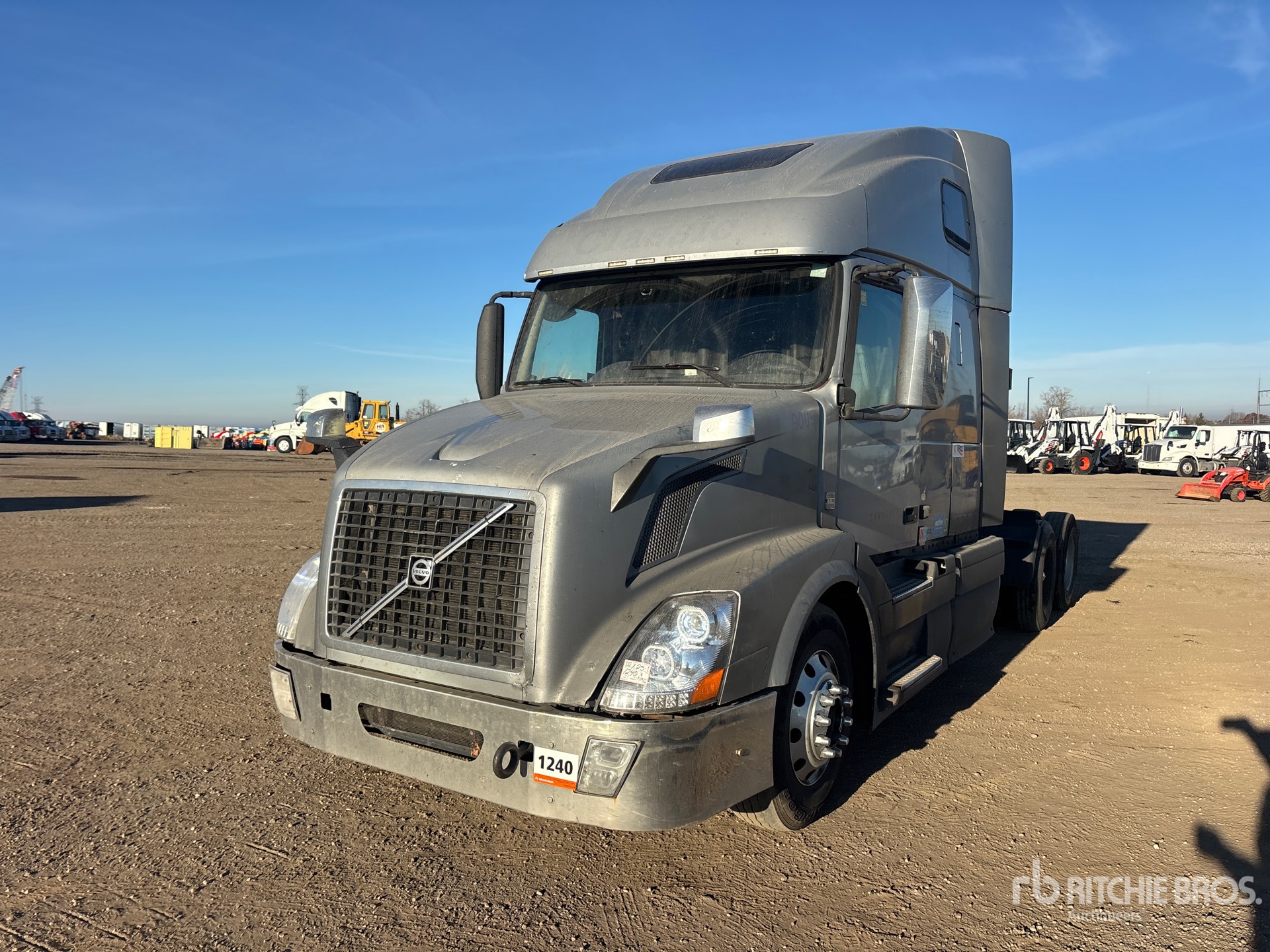 2015 Volvo VNL