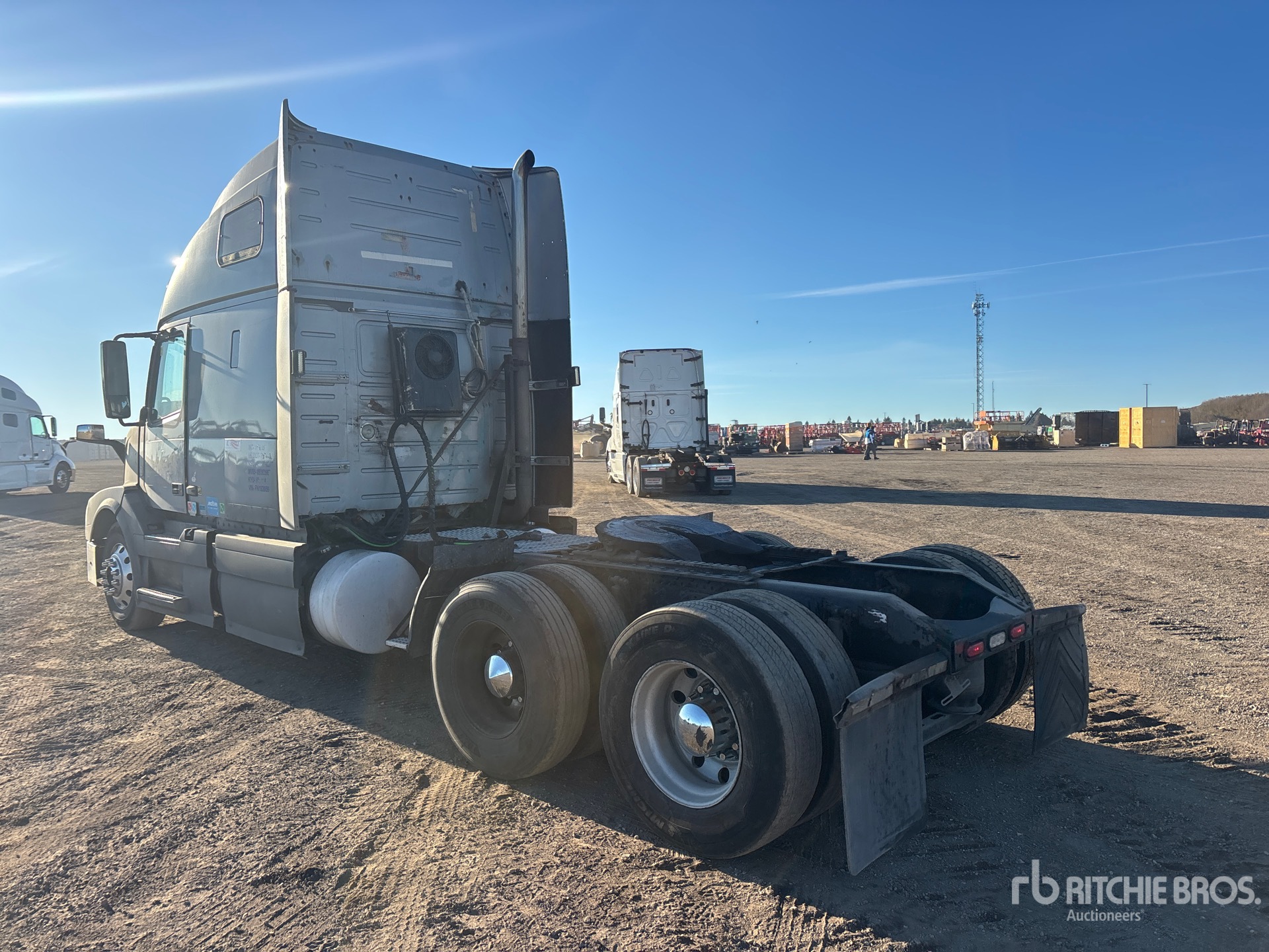 2015 Volvo VNL