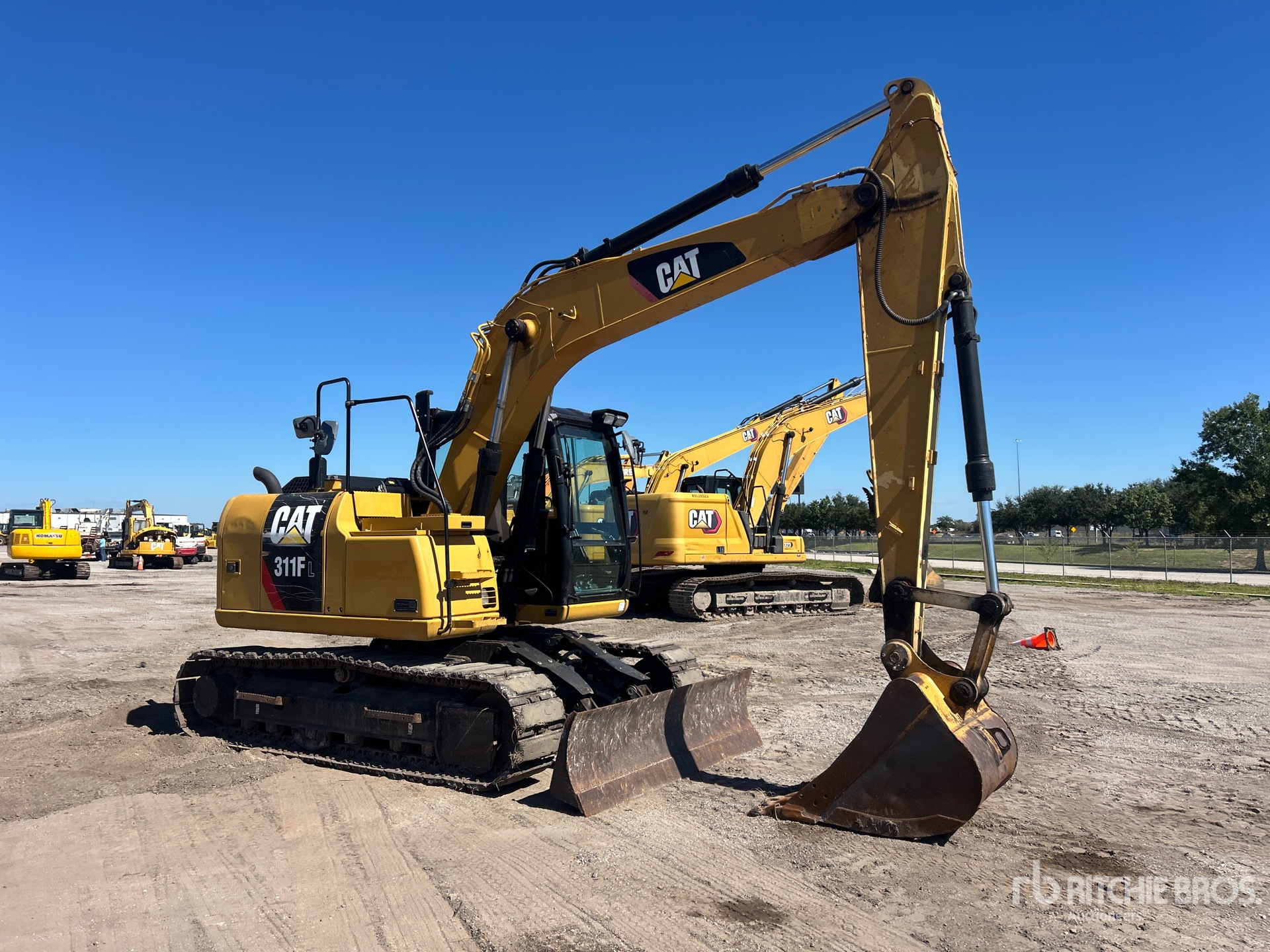 2018 Caterpillar 311FL RR