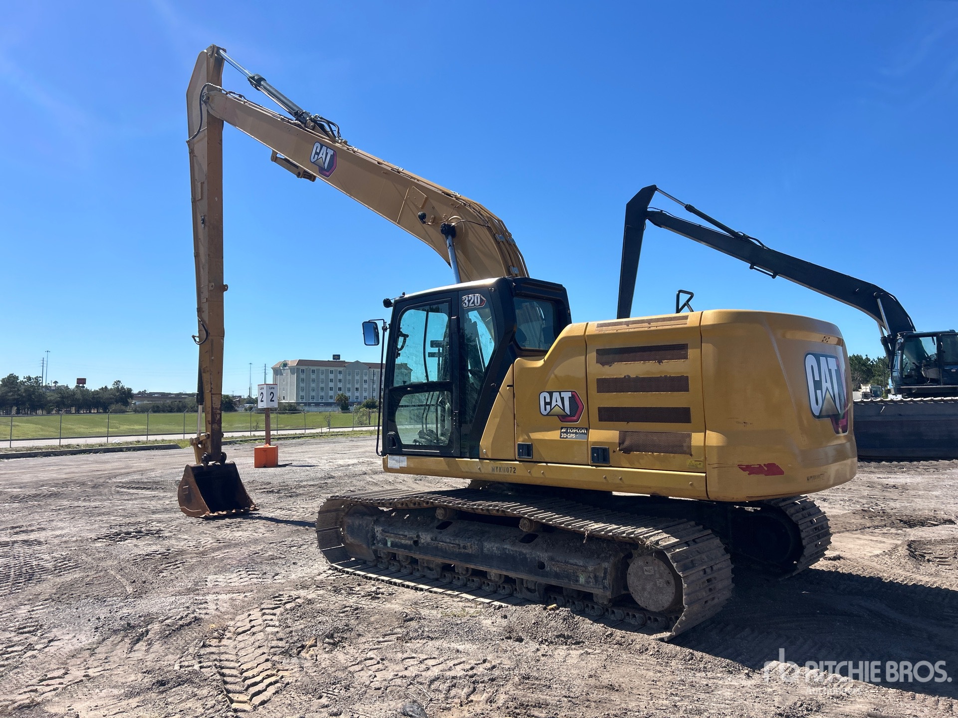 2021 Caterpillar 320