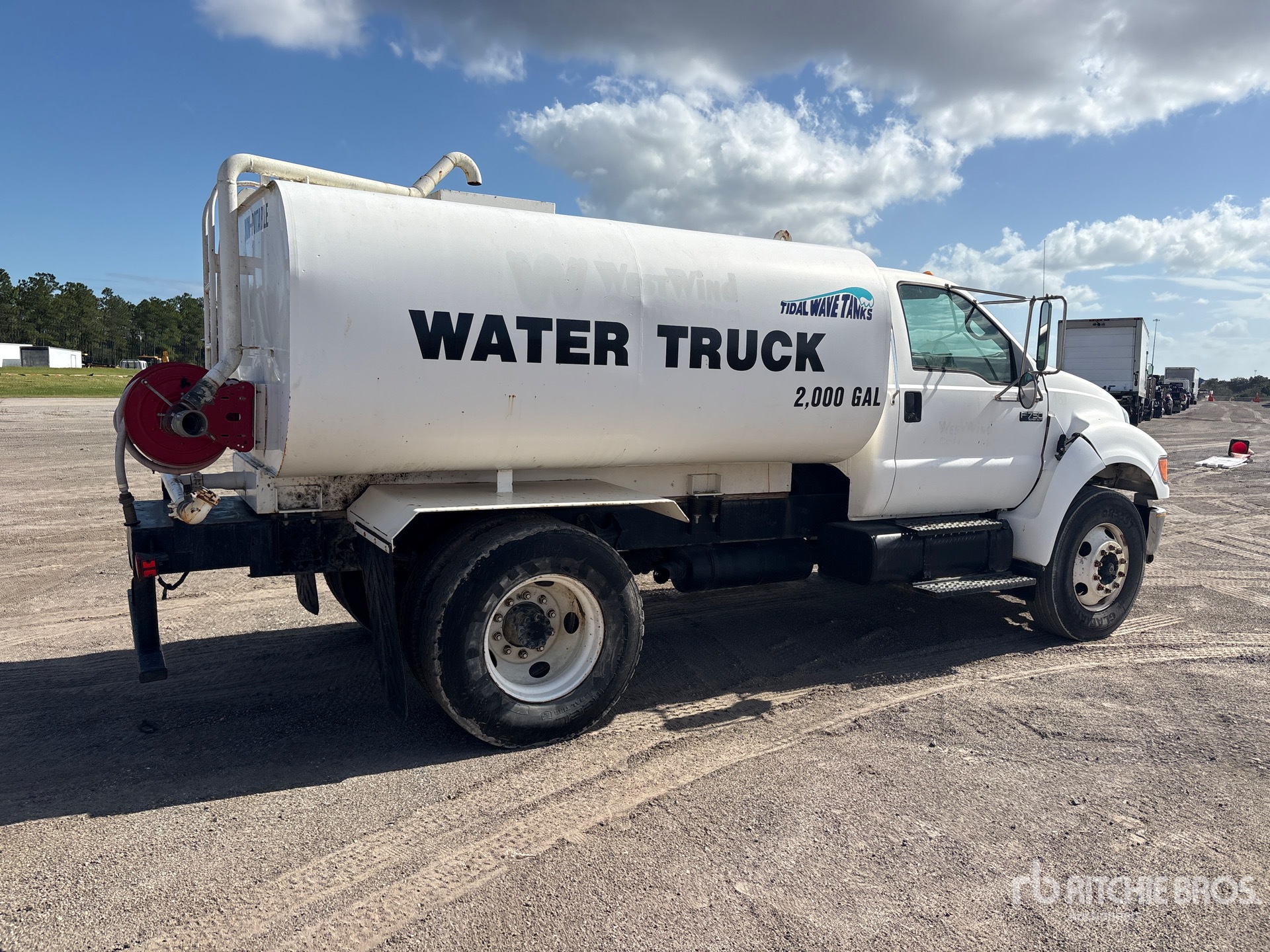 2005 Ford F-750