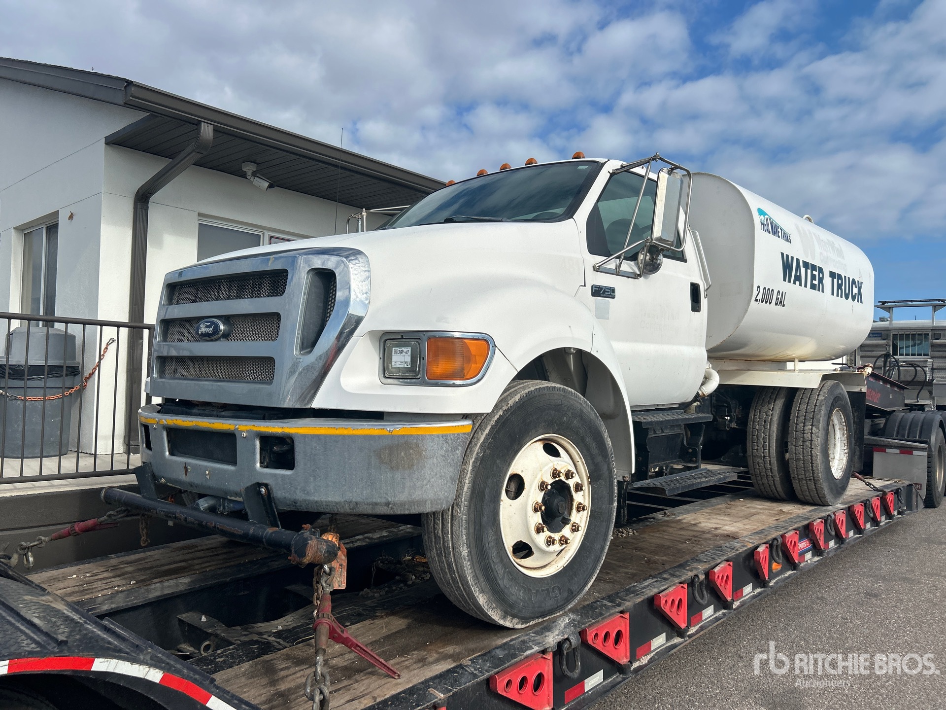2005 Ford F-750