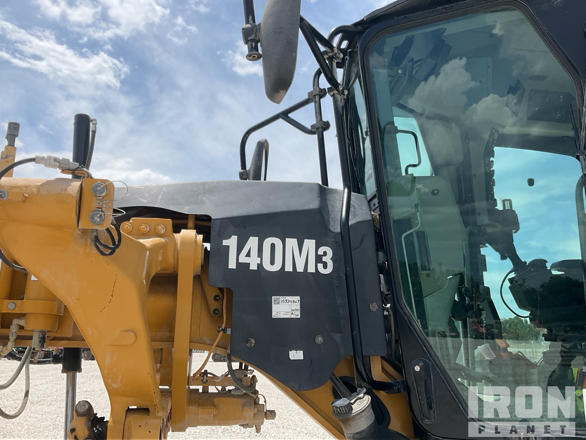 2019 Caterpillar 140M3