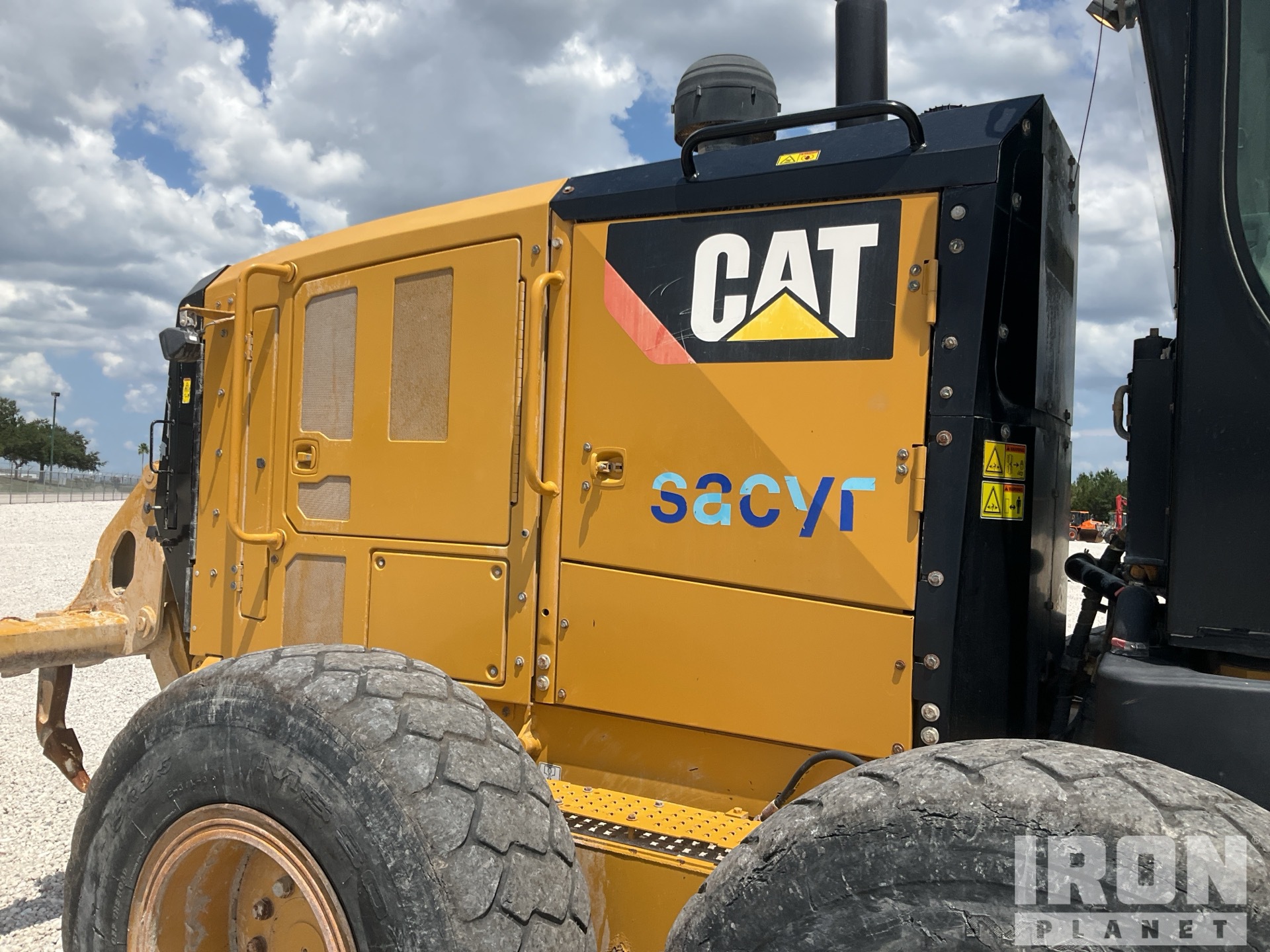 2019 Caterpillar 140M3