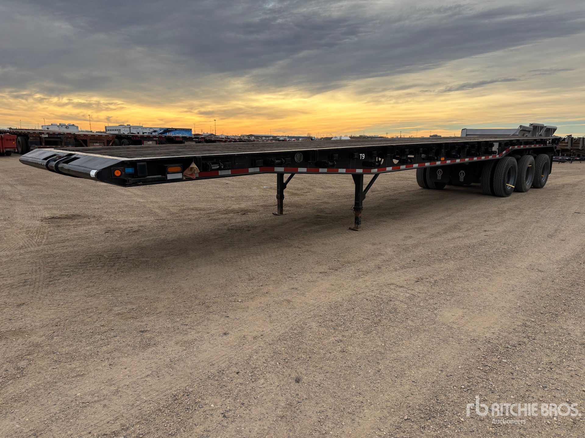 Photo of 1997 Scona 49 ft Tri/A Flatbed