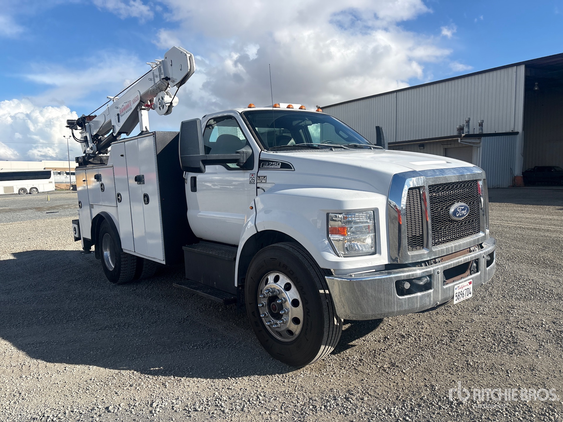 2019 Ford F-750
