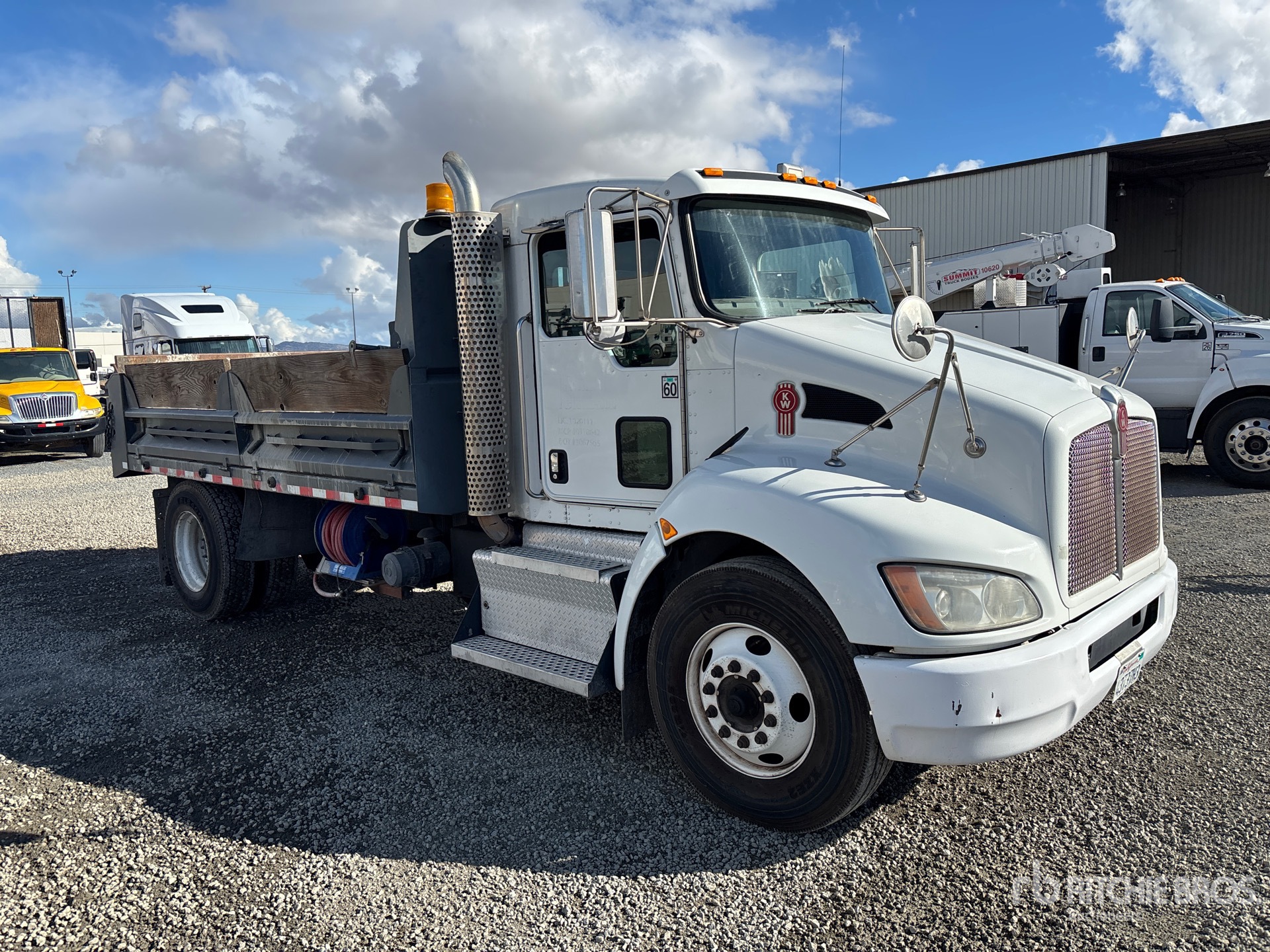 2016 Kenworth T370