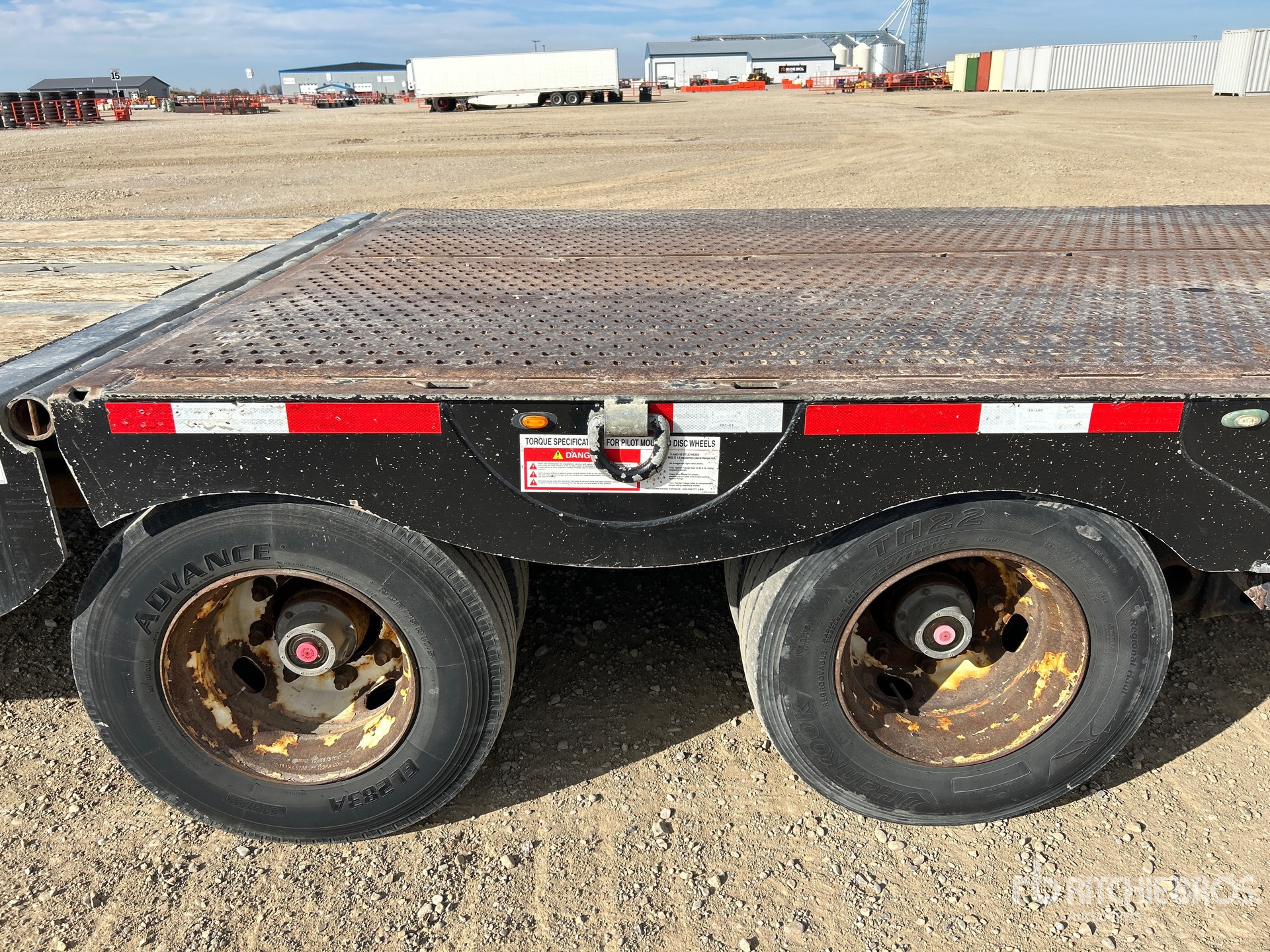 2019 Landoll 930E