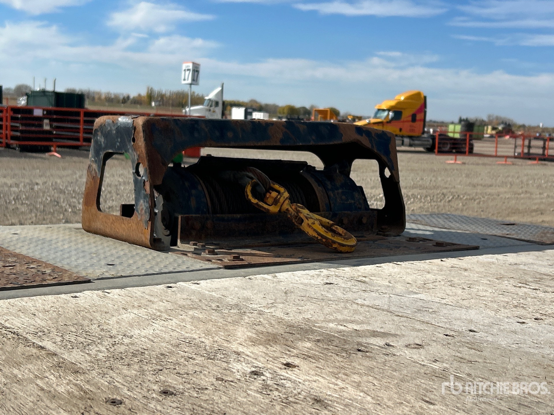 2019 Landoll 930E