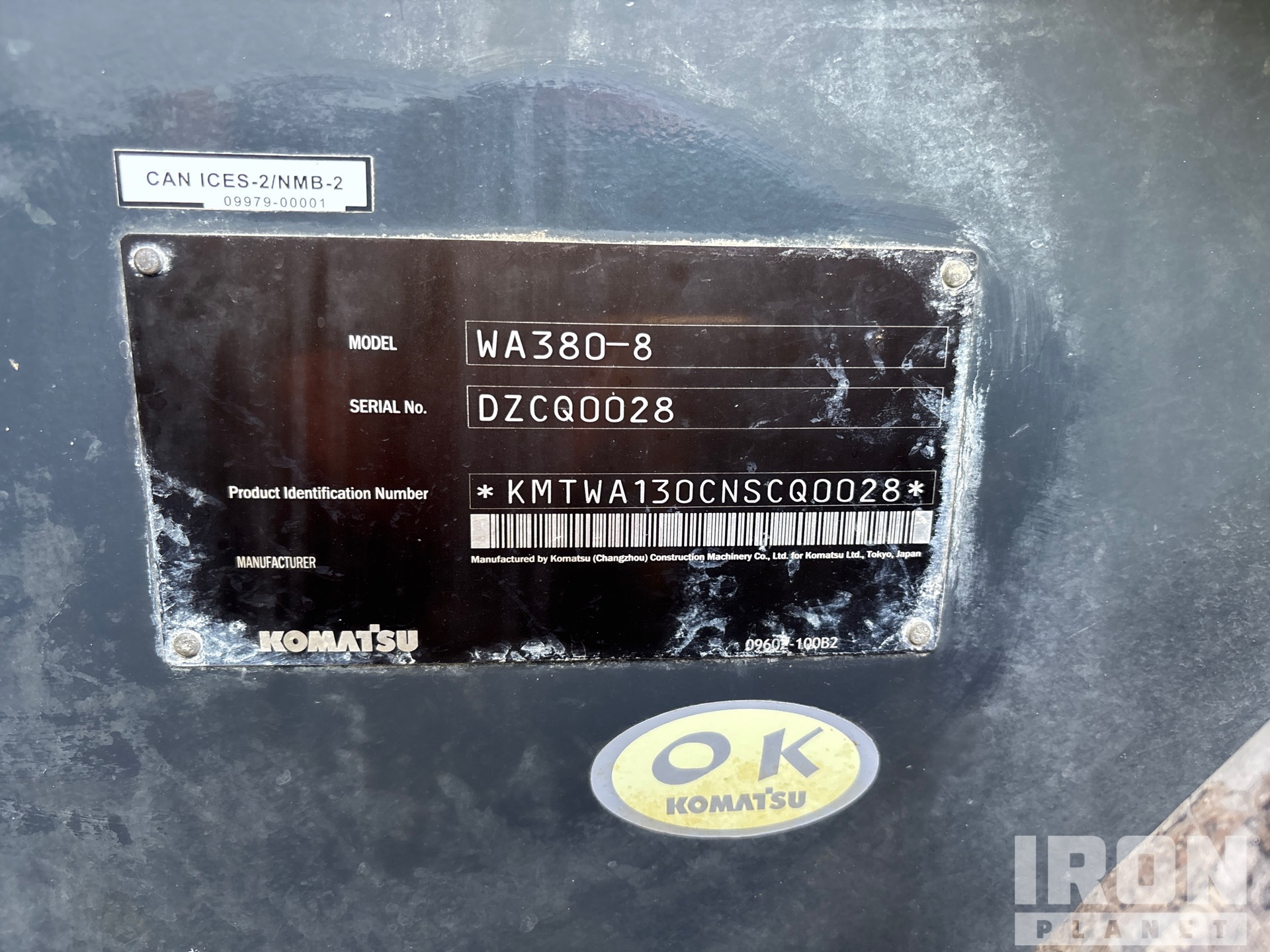2023 Komatsu WA380-8