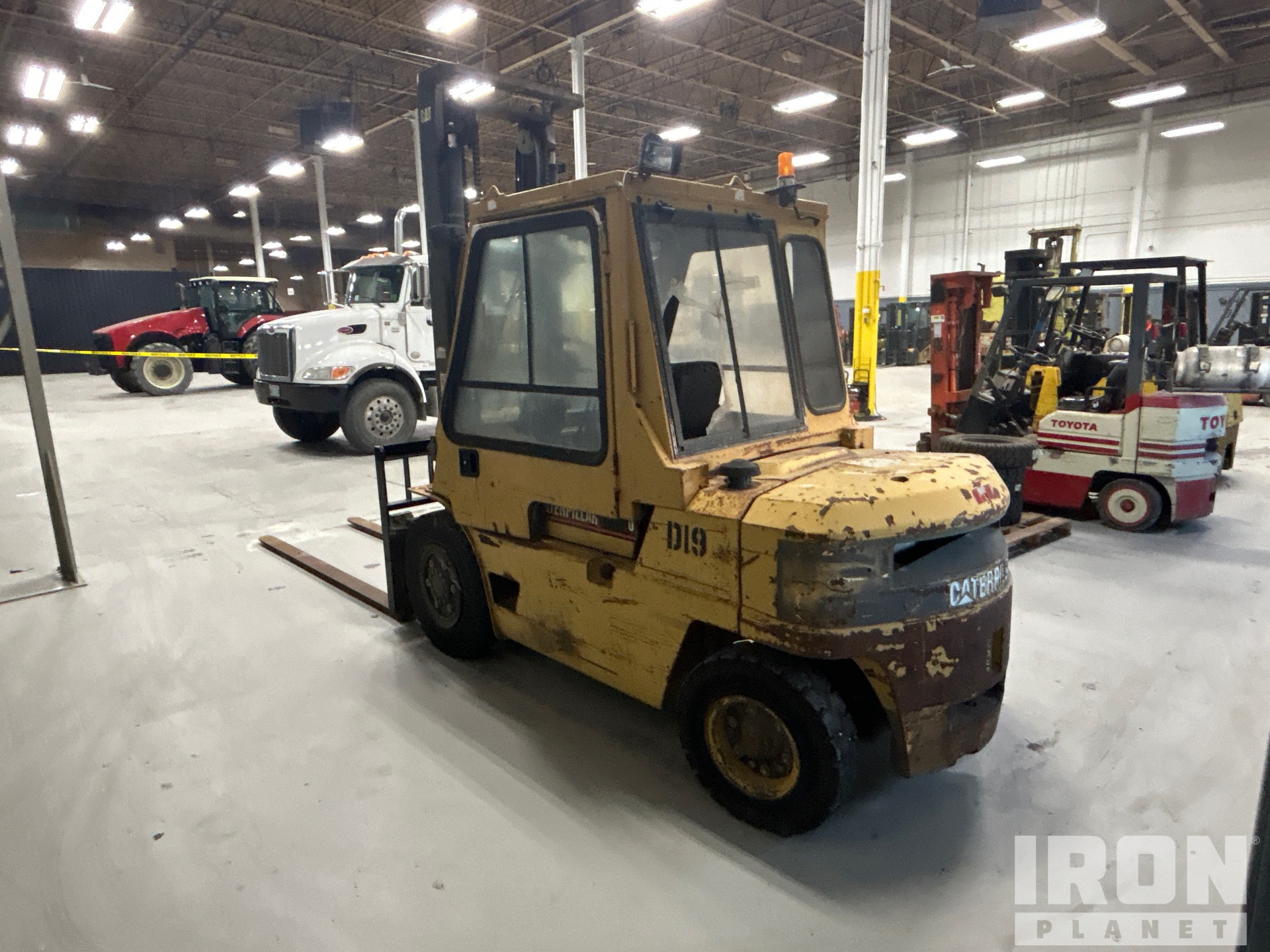 Caterpillar DP 40