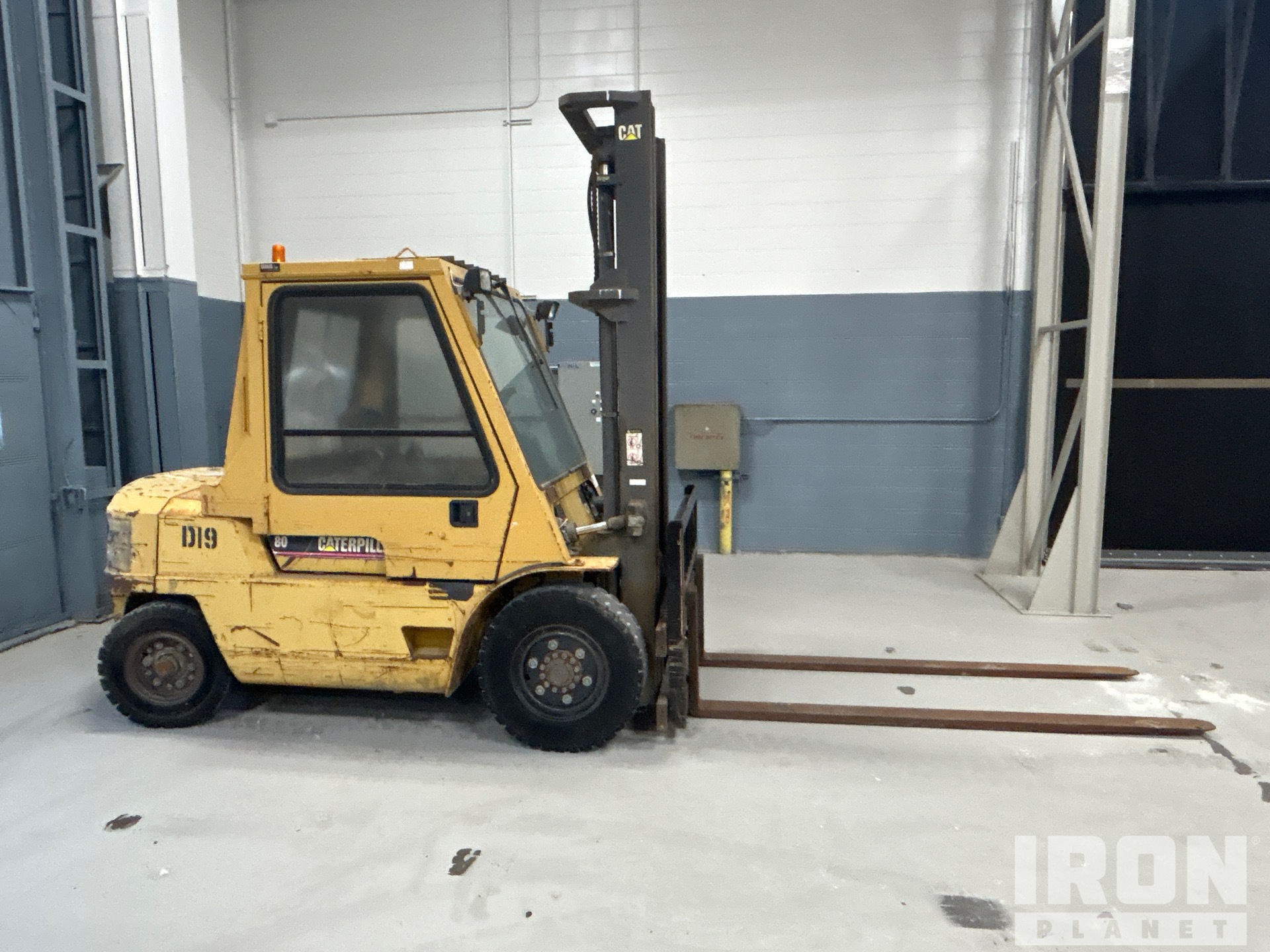 Caterpillar DP 40