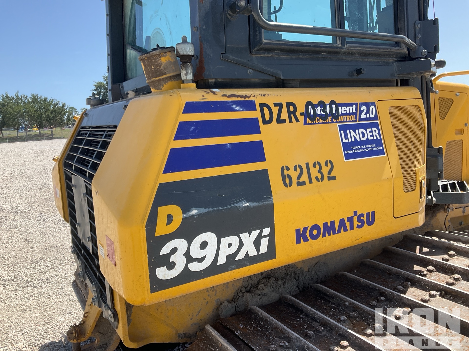 2023 Komatsu D39PXI-24