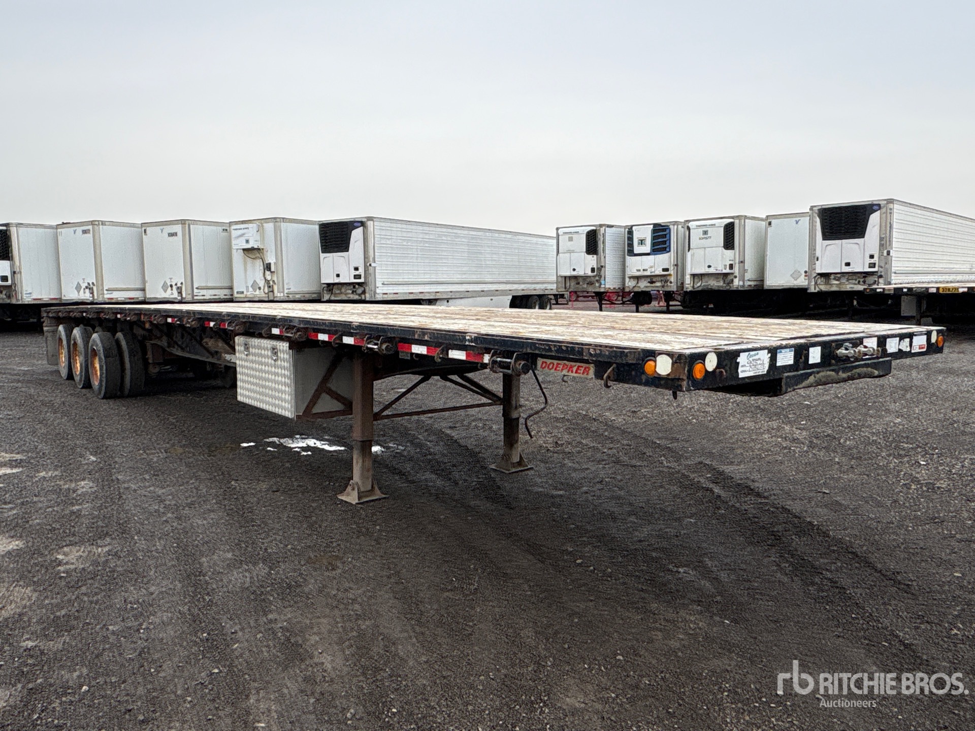 2006 Doepker 53 ft Tri/A