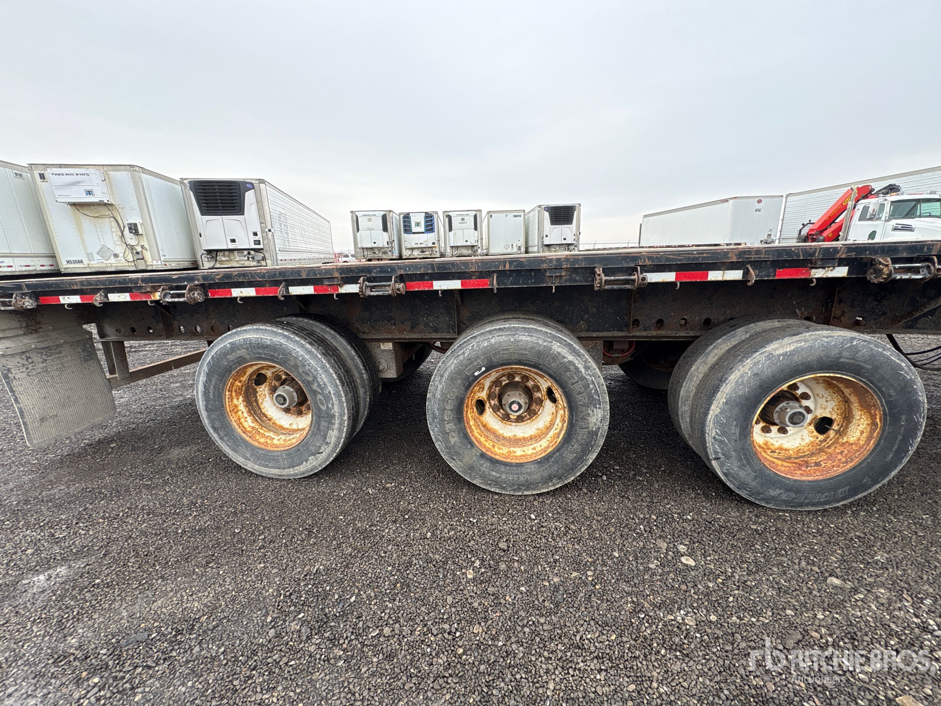 2006 Doepker 53 ft Tri/A