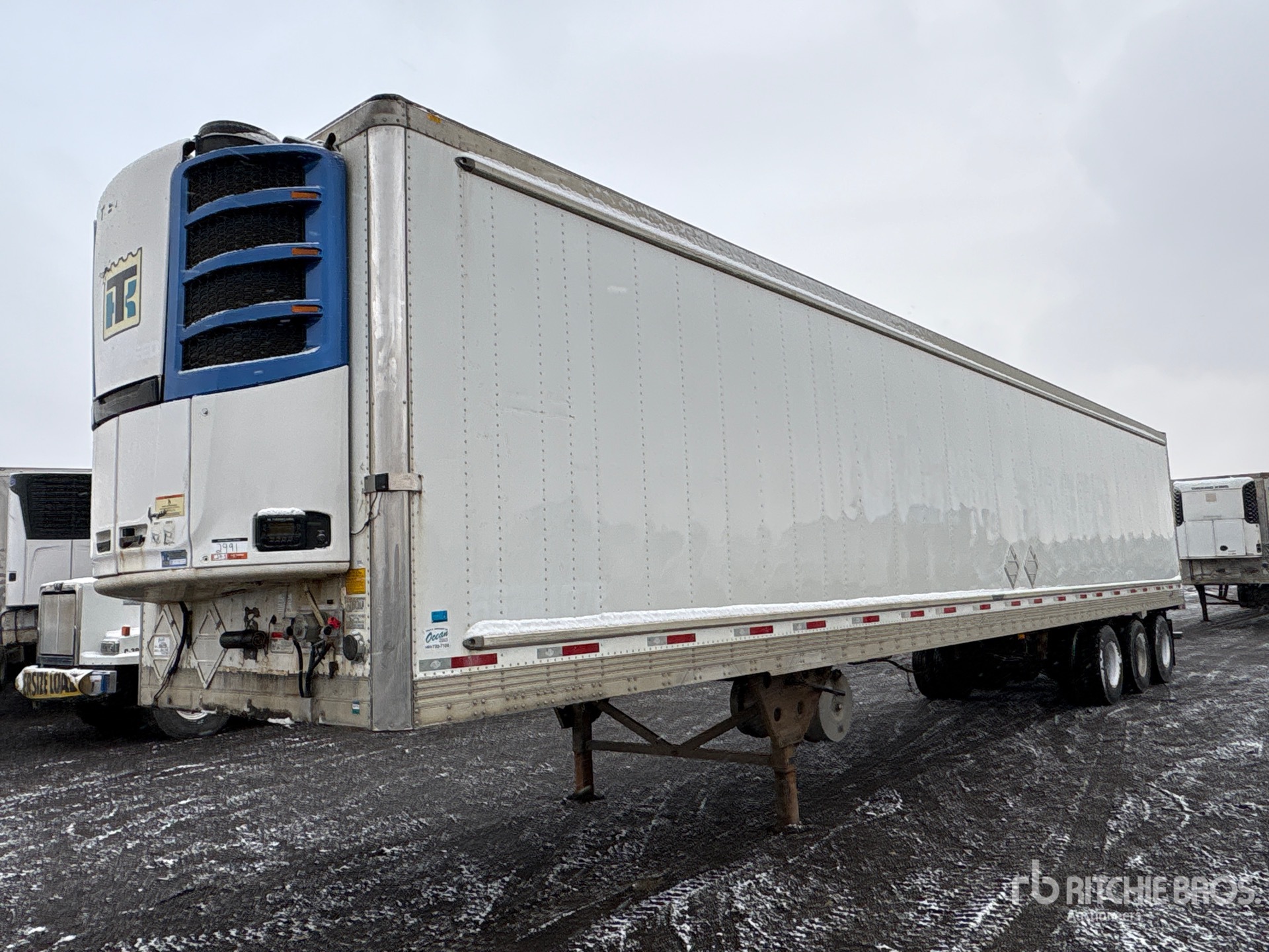 2016 Utility 53 ft x 102 in Tri/A