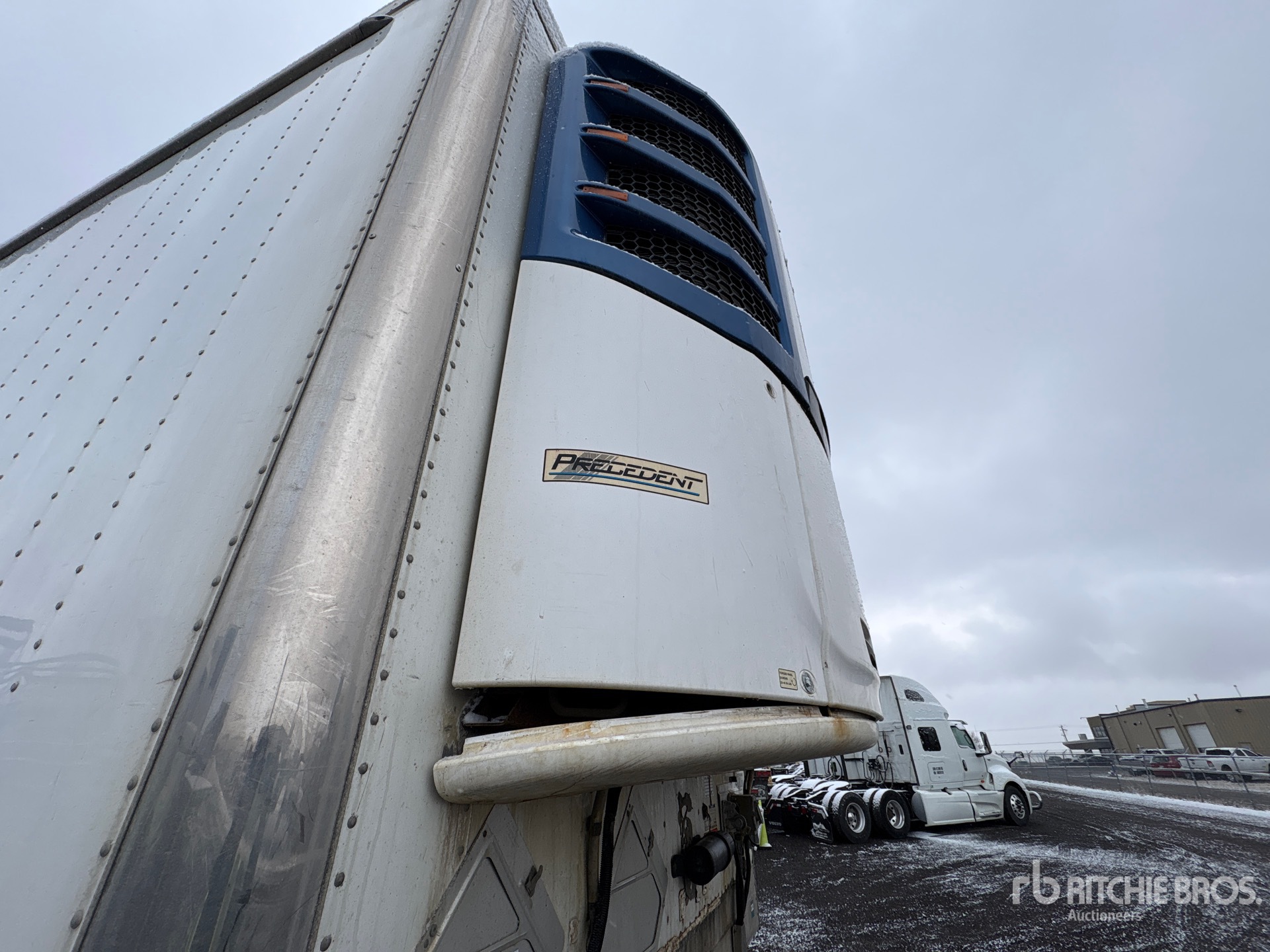 2016 Utility 53 ft x 102 in Tri/A