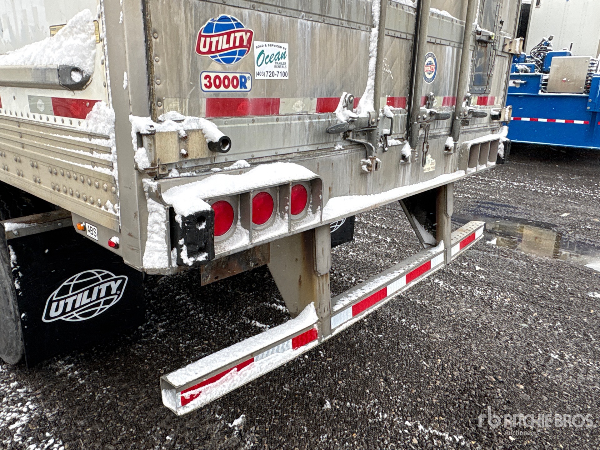 2016 Utility 53 ft x 102 in Tri/A