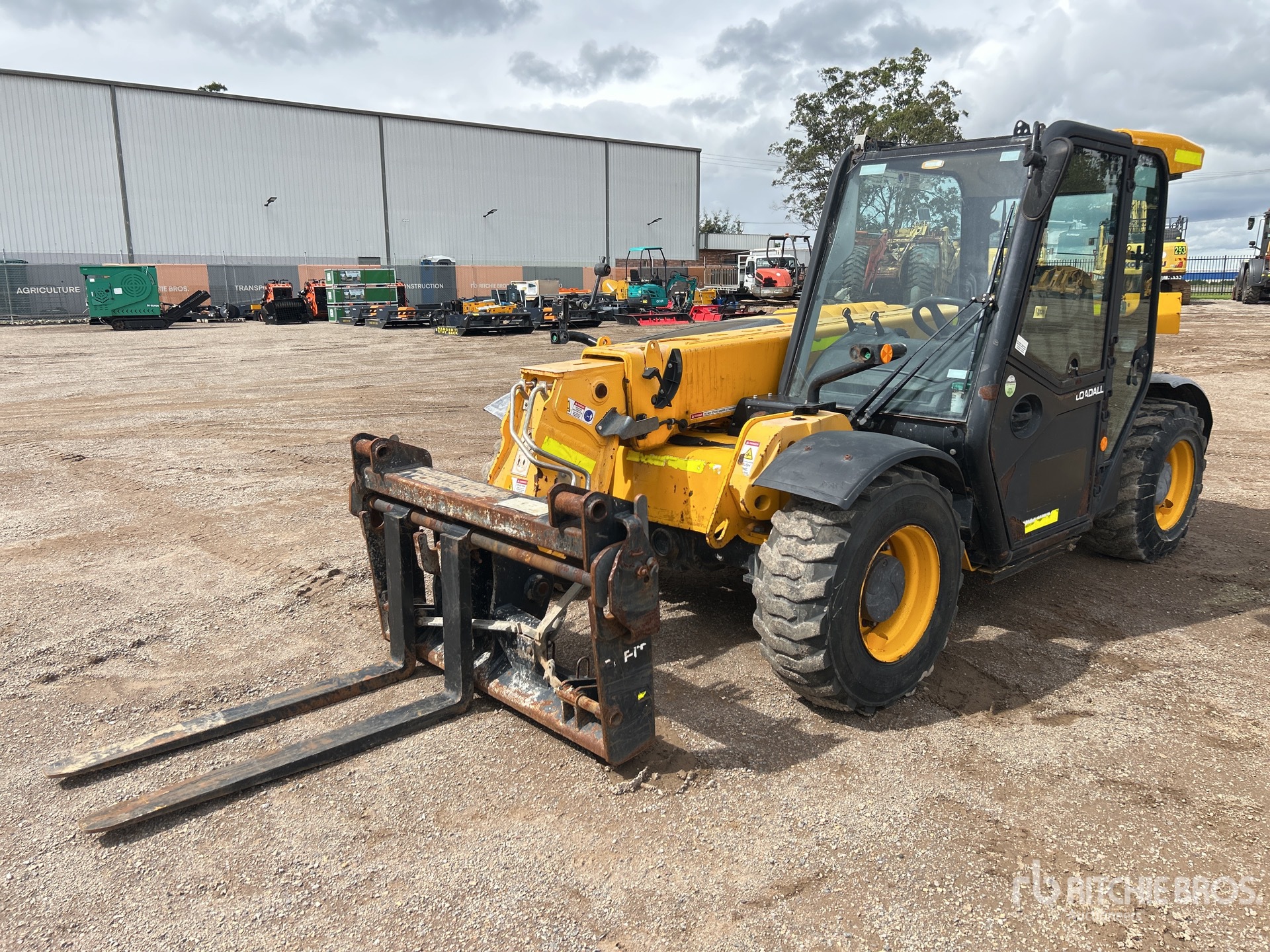Photo of 2015 JCB 525-60
