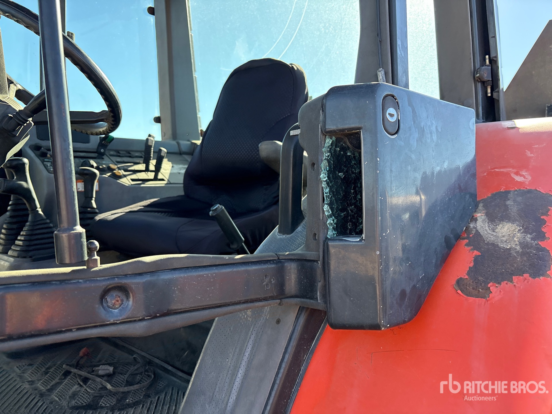 1993 Agco 8630