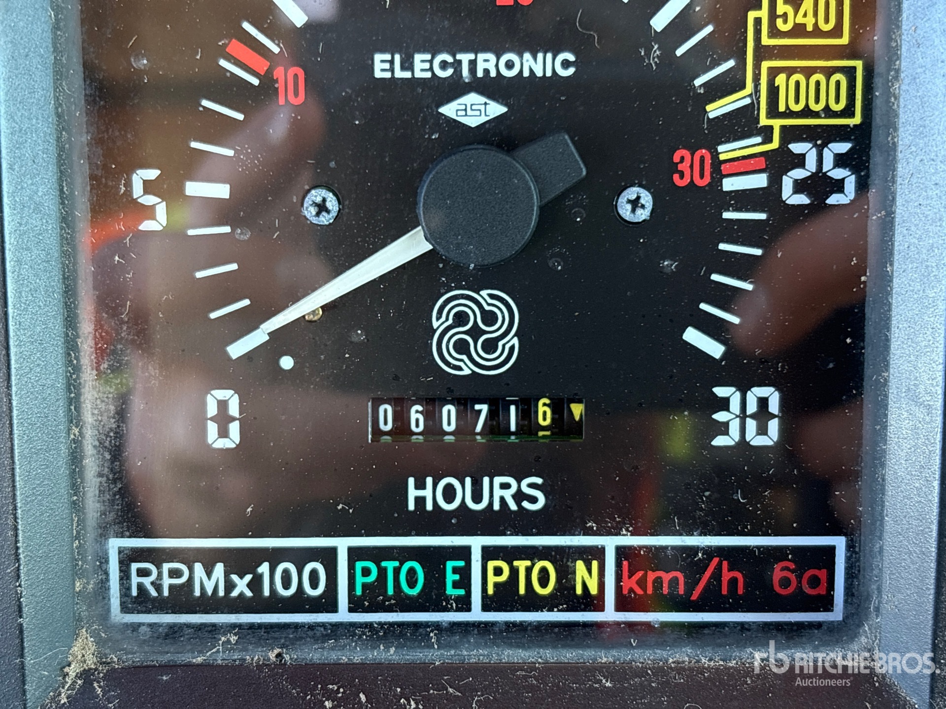 1993 Agco 8630