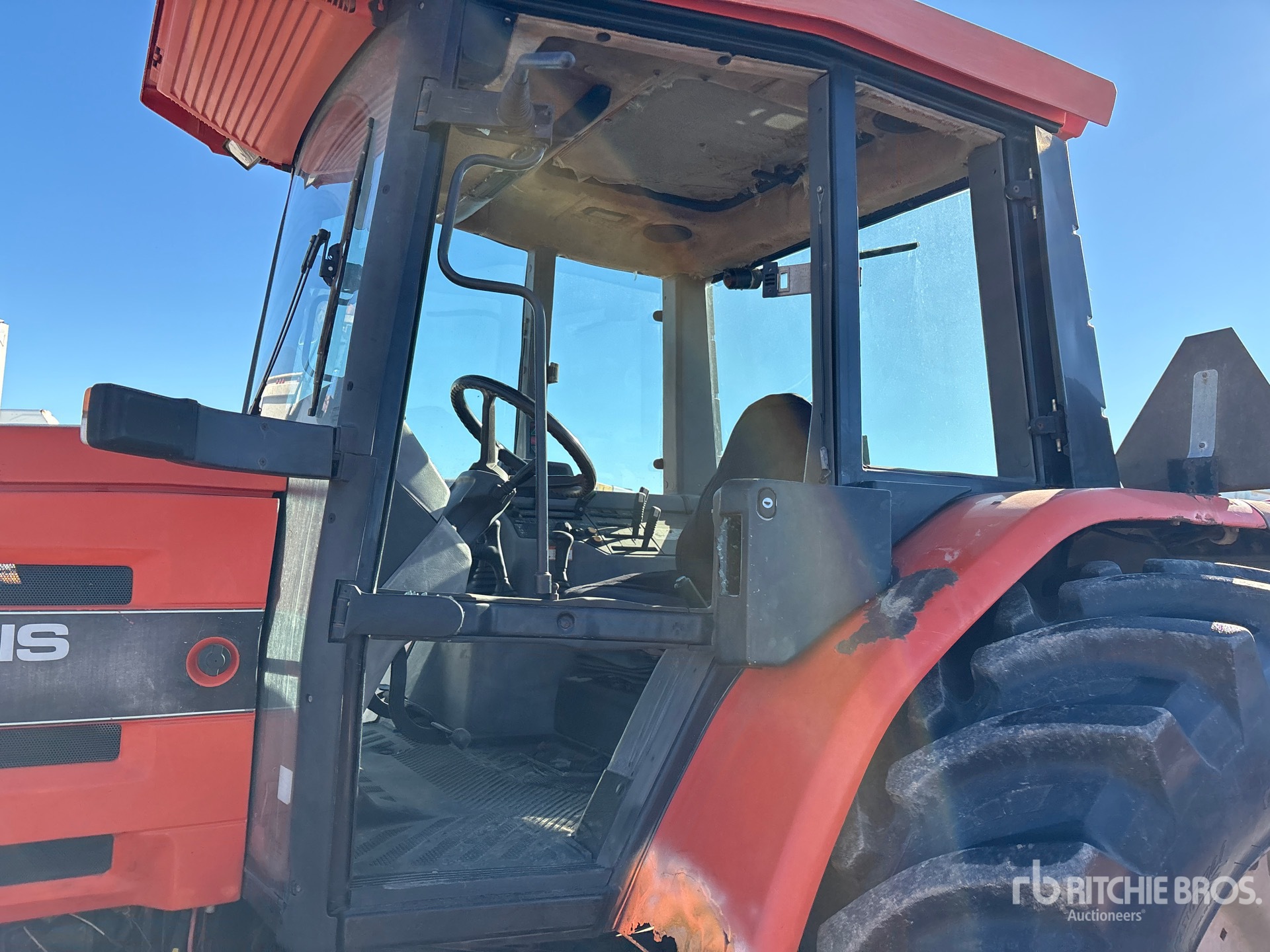 1993 Agco 8630