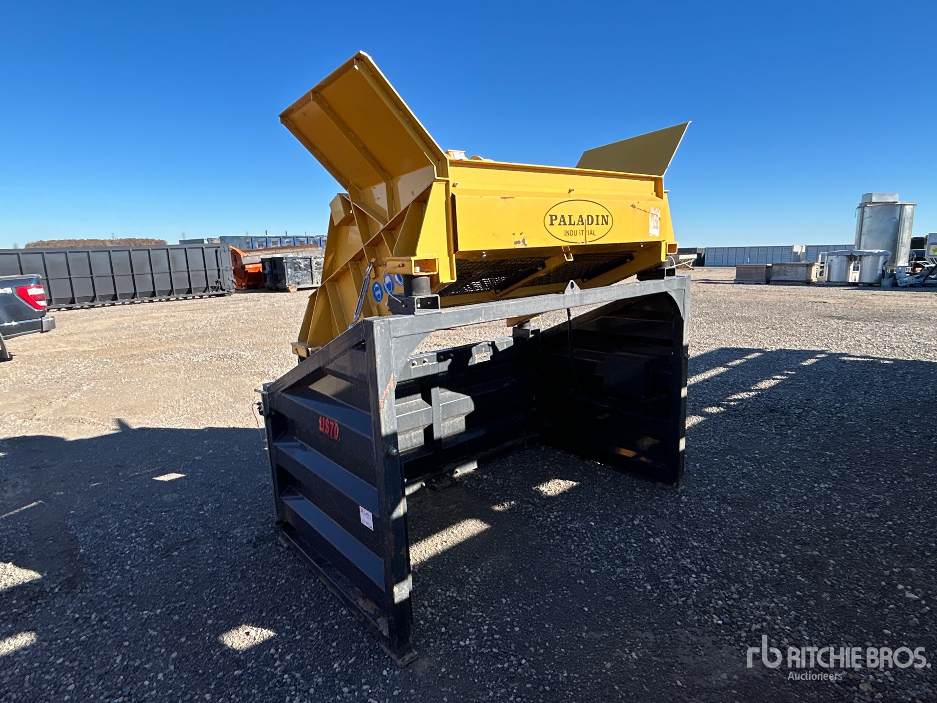 2022 Paladin US70