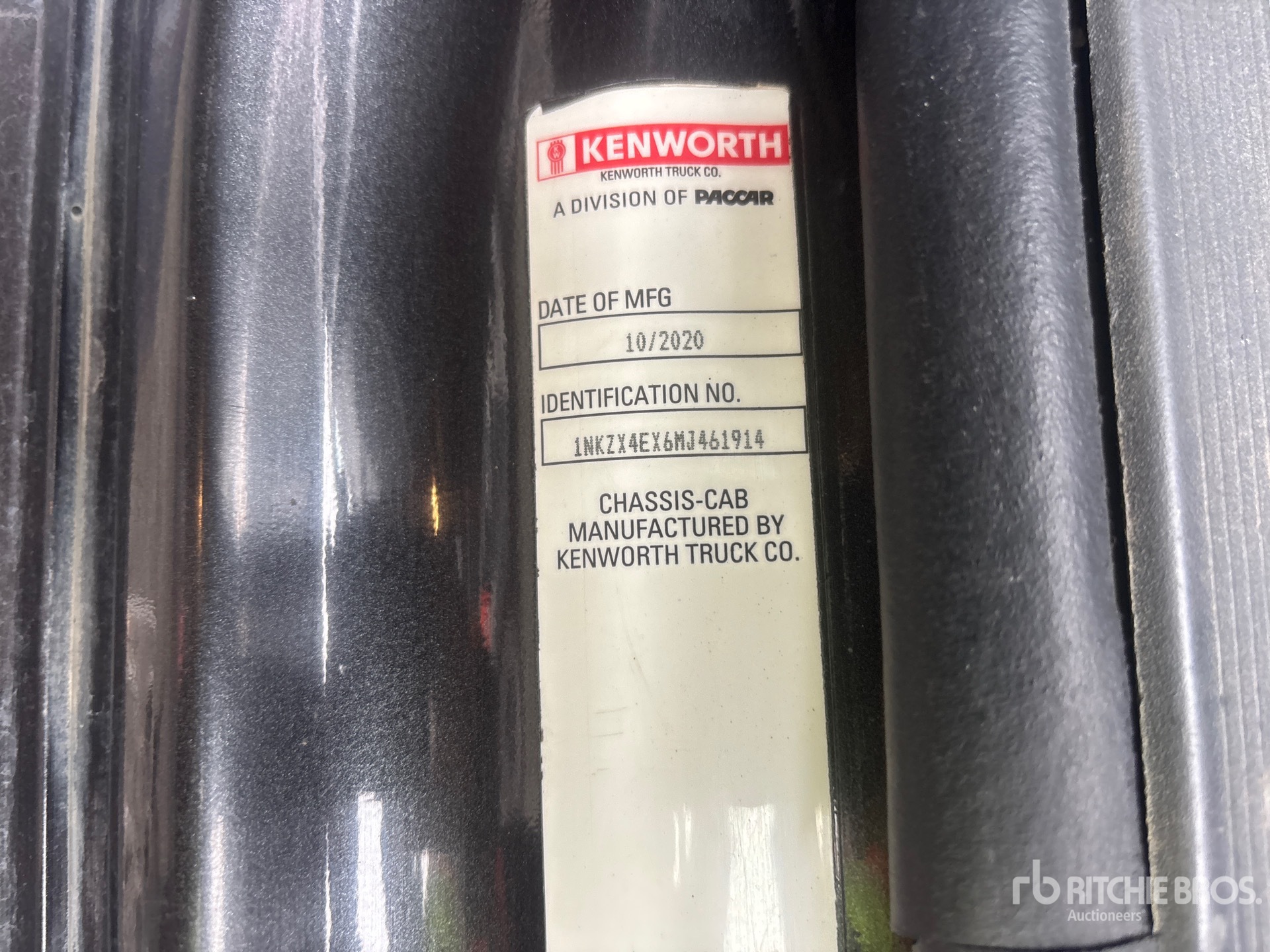 2021 Kenworth T880