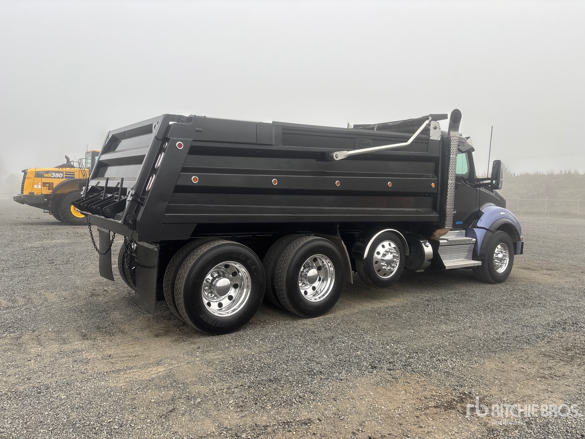 2021 Kenworth T880