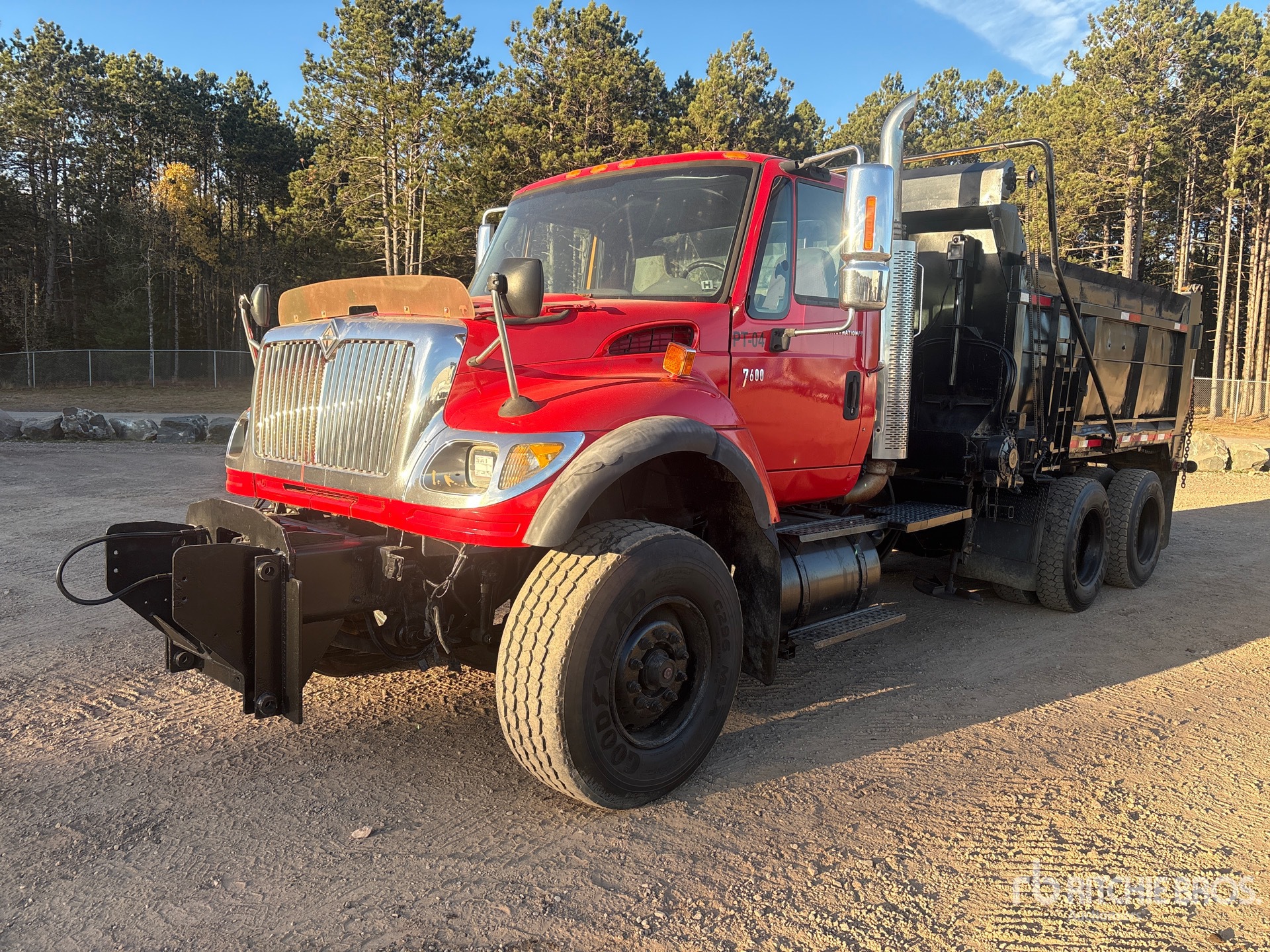 2006 International 7600